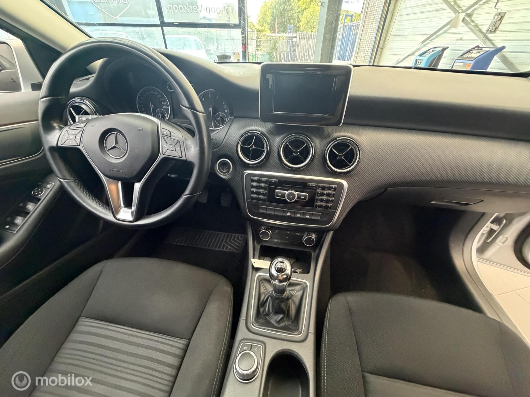 Foto van Mercedes-Benz A 180
