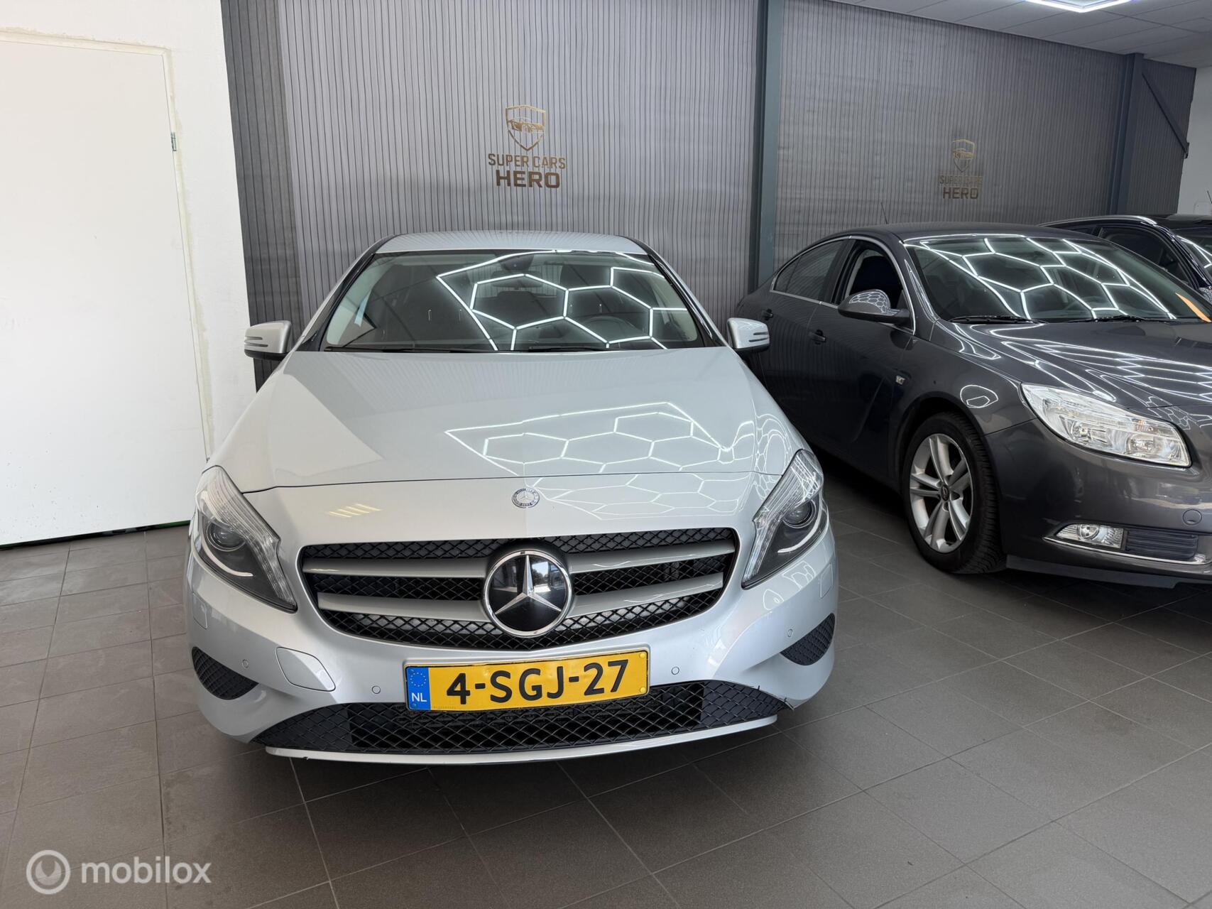 Foto van Mercedes-Benz A 180