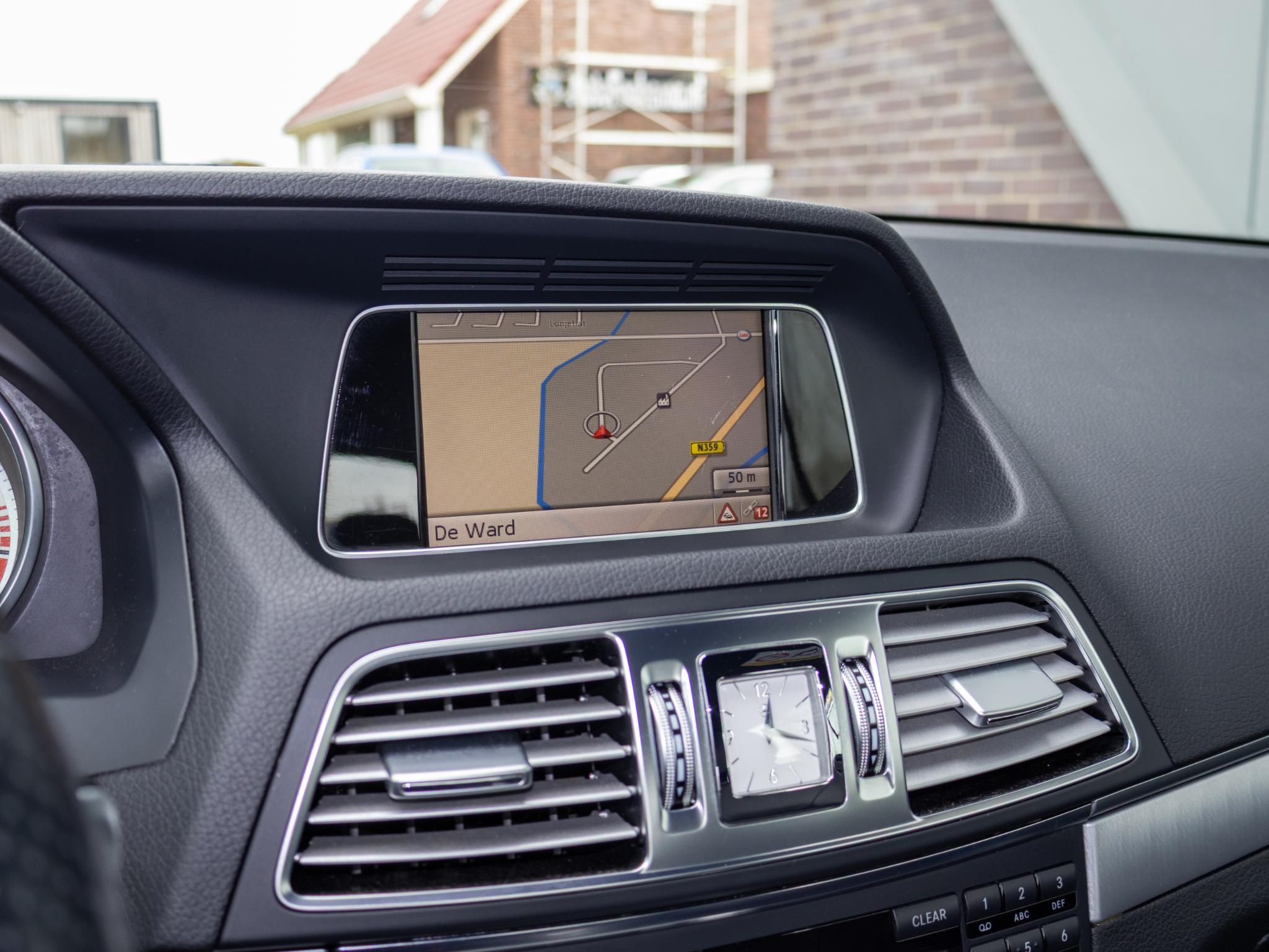 Foto van Mercedes-Benz E 200