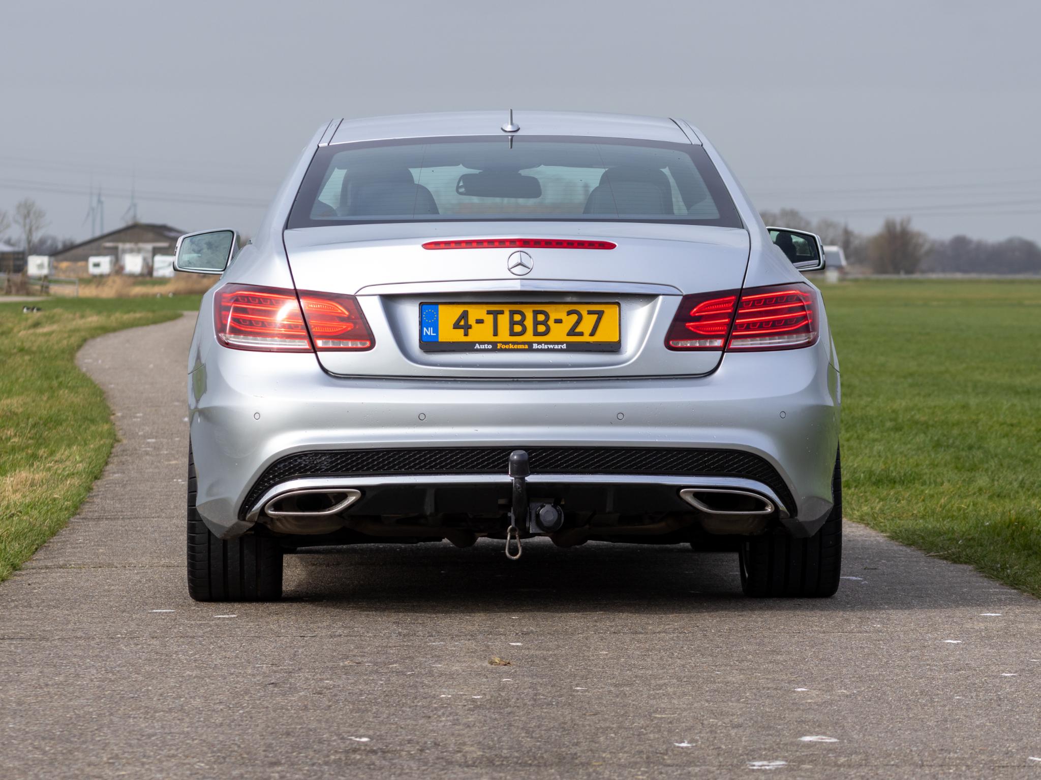 Foto van Mercedes-Benz E 200