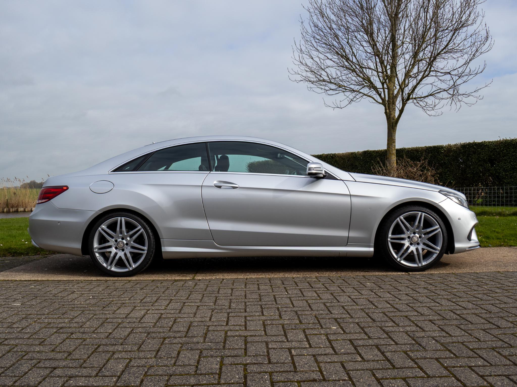 Foto van Mercedes-Benz E 200