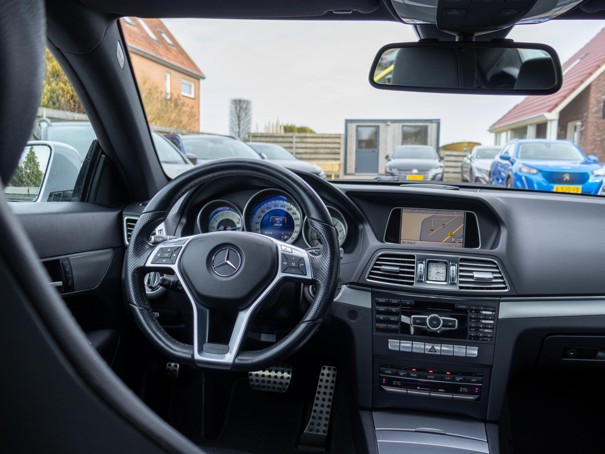 Foto van Mercedes-Benz E 200