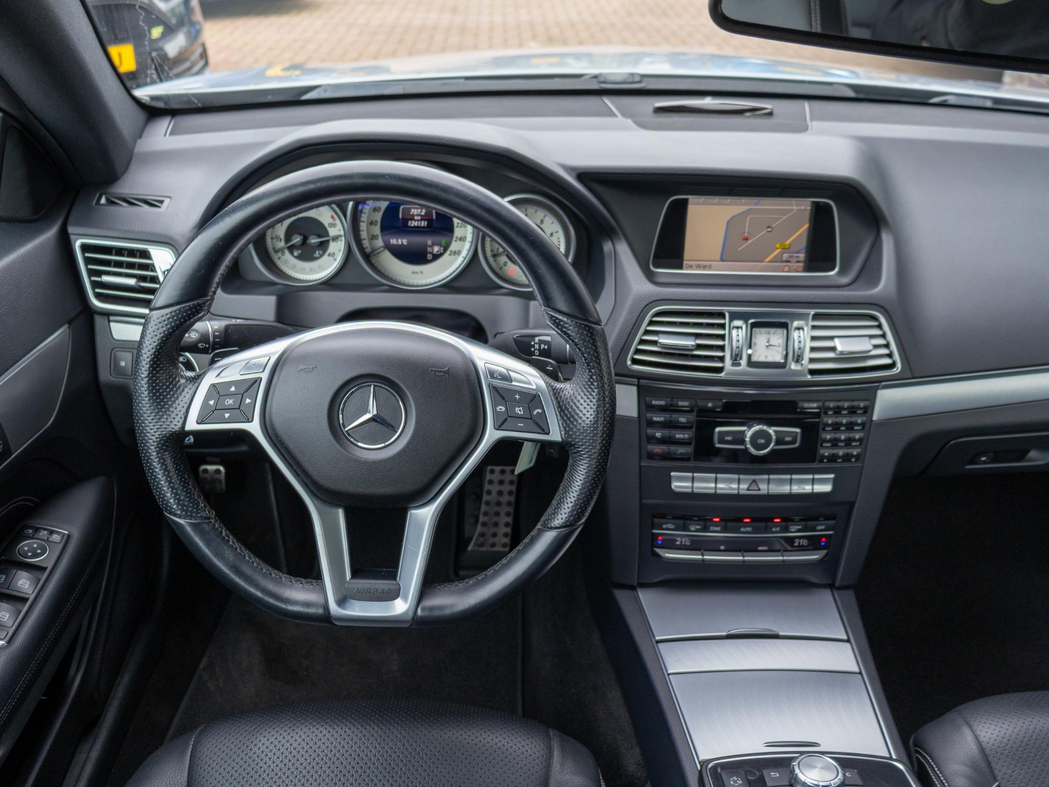 Foto van Mercedes-Benz E 200