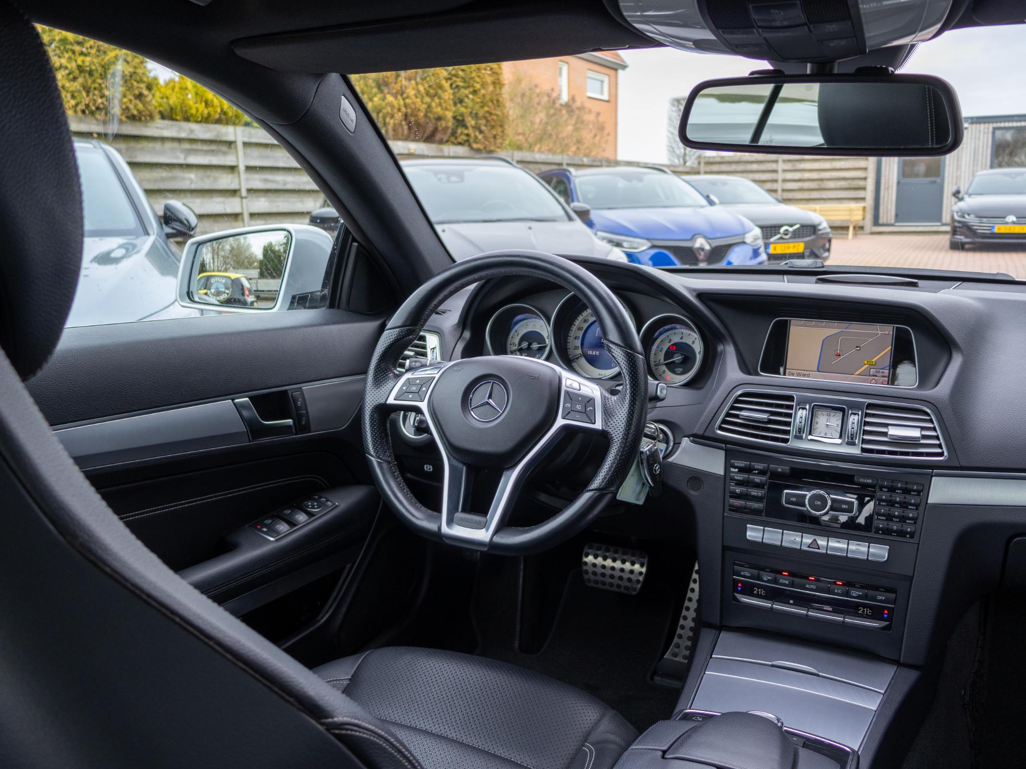 Foto van Mercedes-Benz E 200