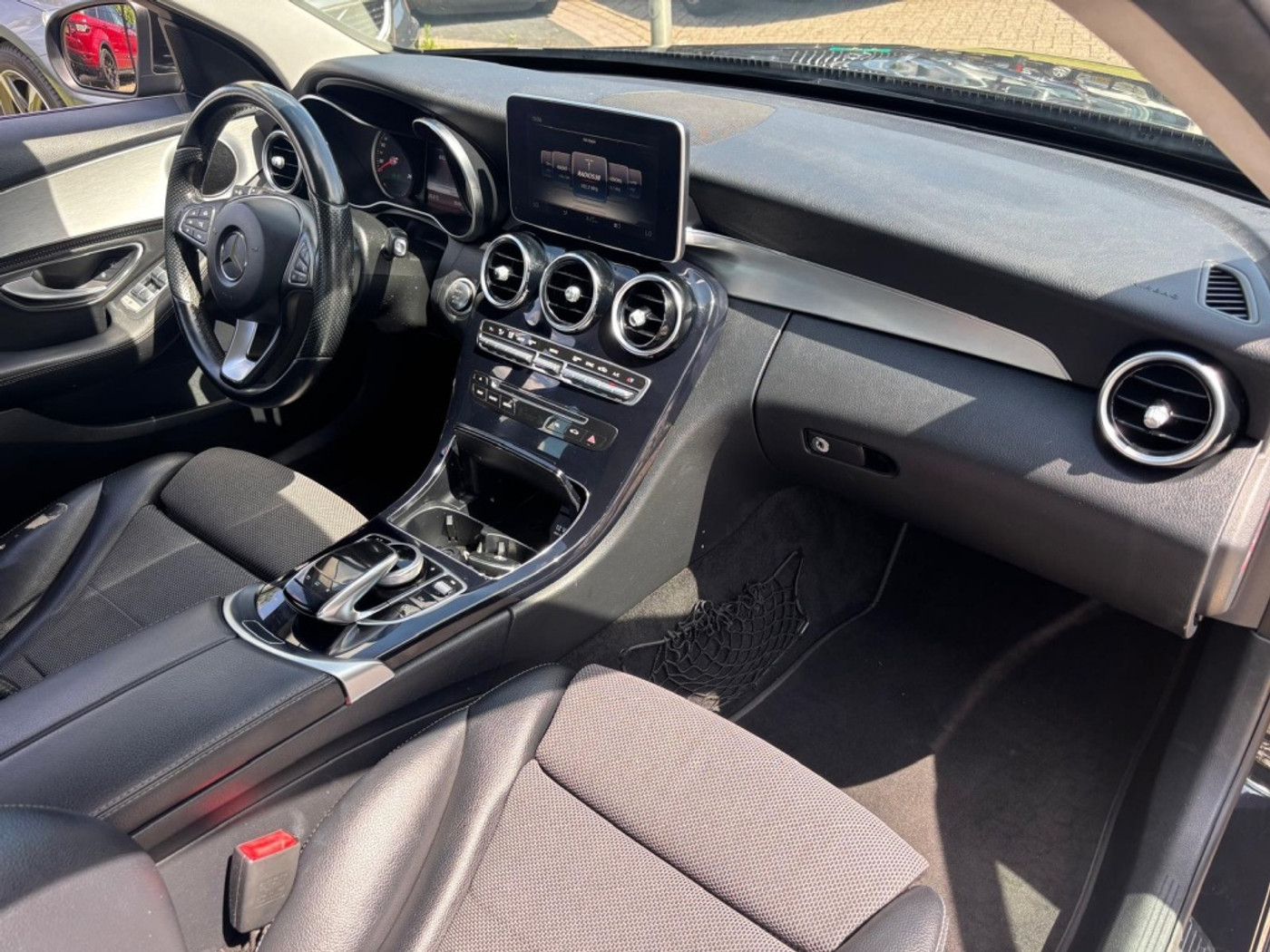 Foto van Mercedes-Benz C 180