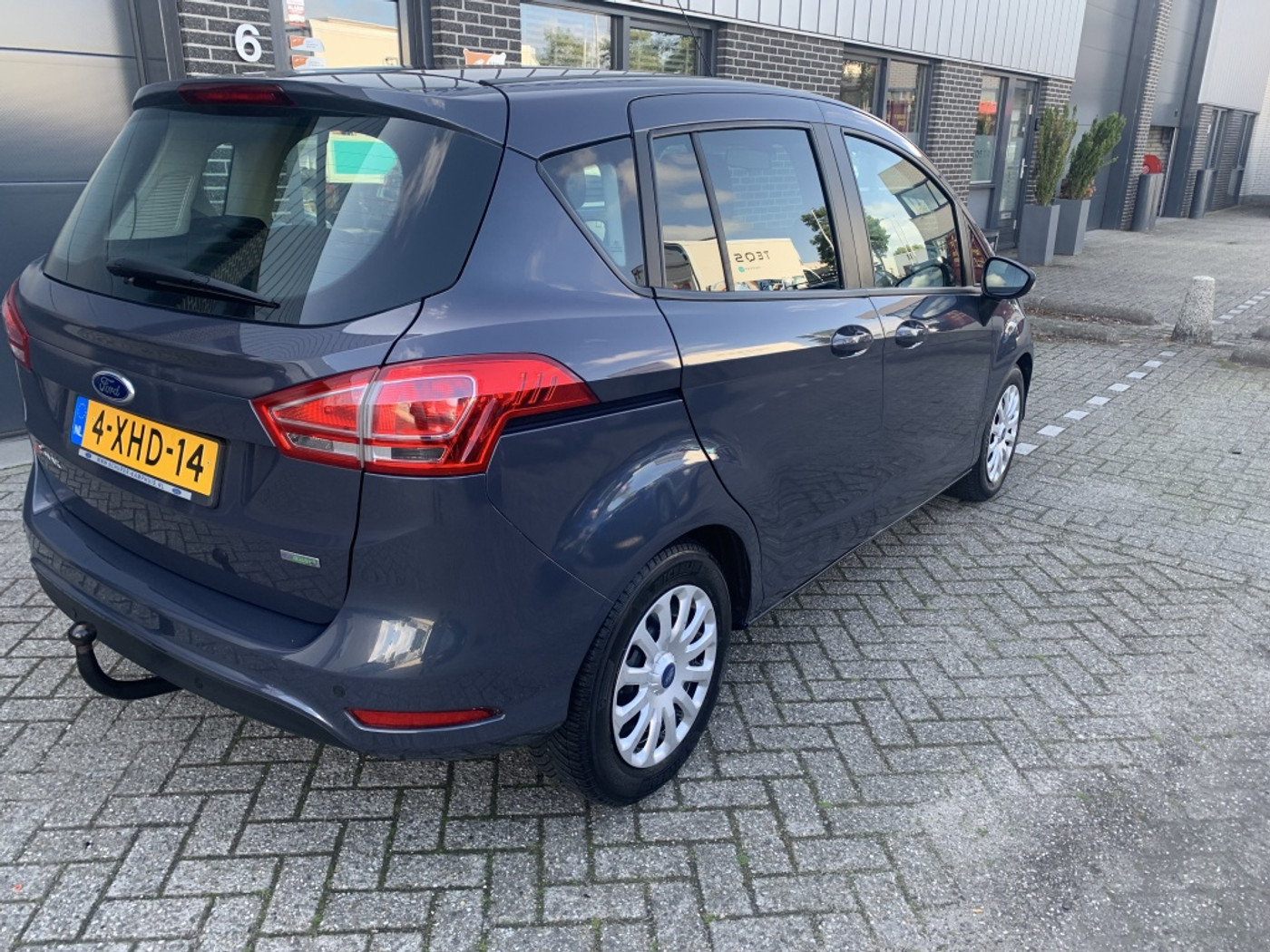 Foto van Ford B-max