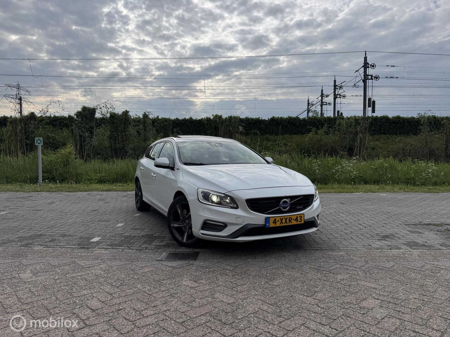 Foto van Volvo V60 Plug In Hybrid
