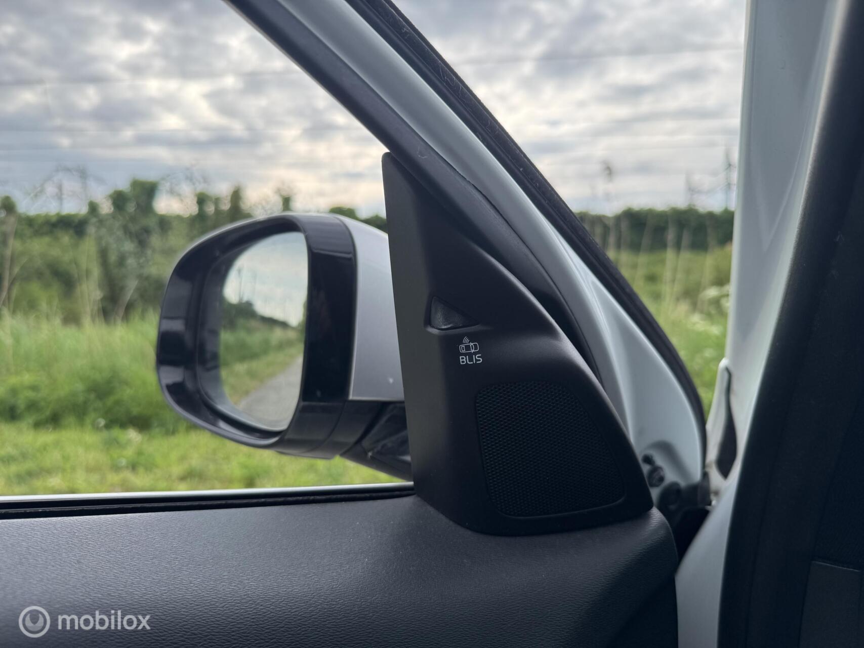 Foto van Volvo V60 Plug In Hybrid