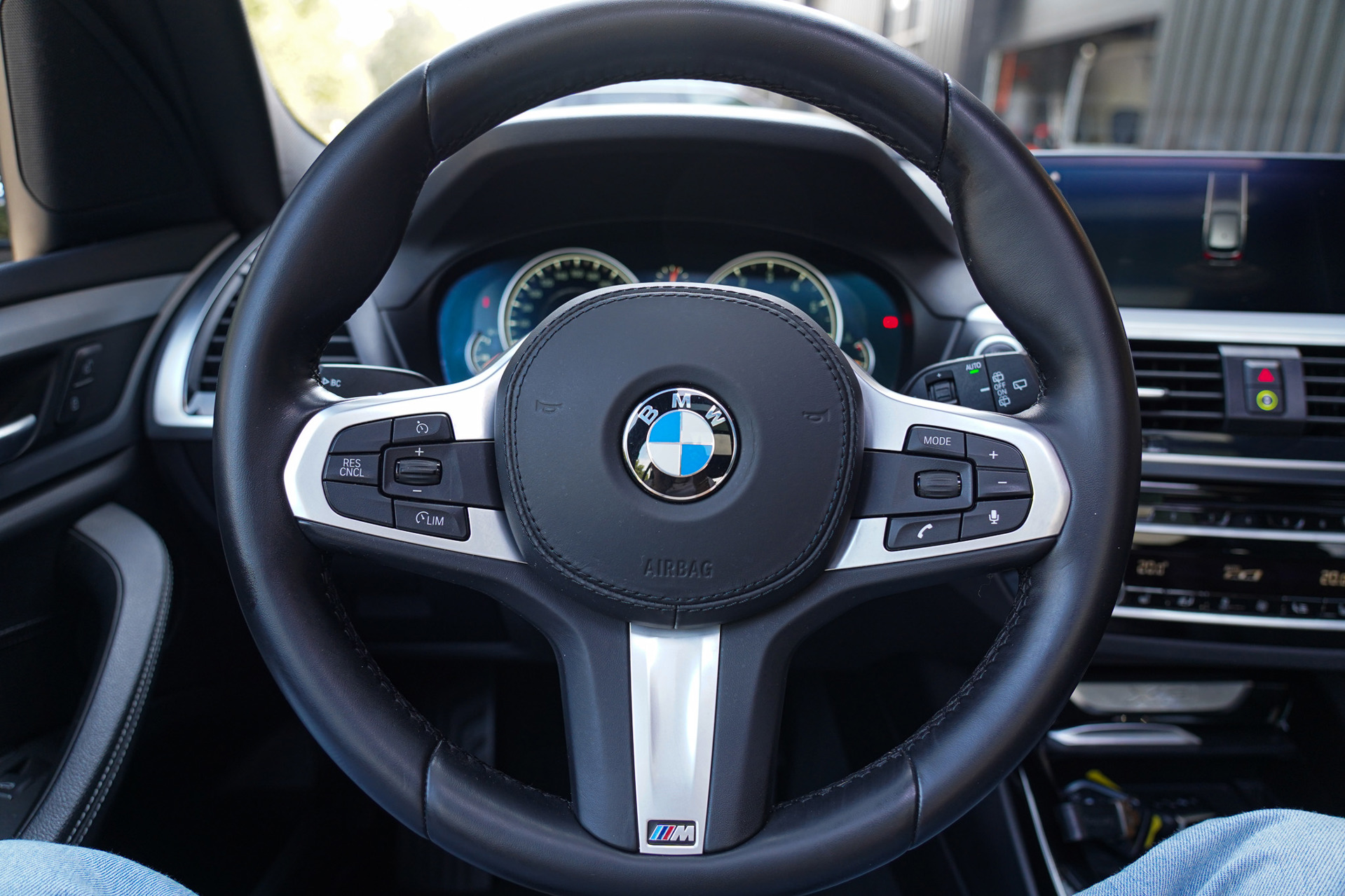Foto van BMW X3 Xdrive30i