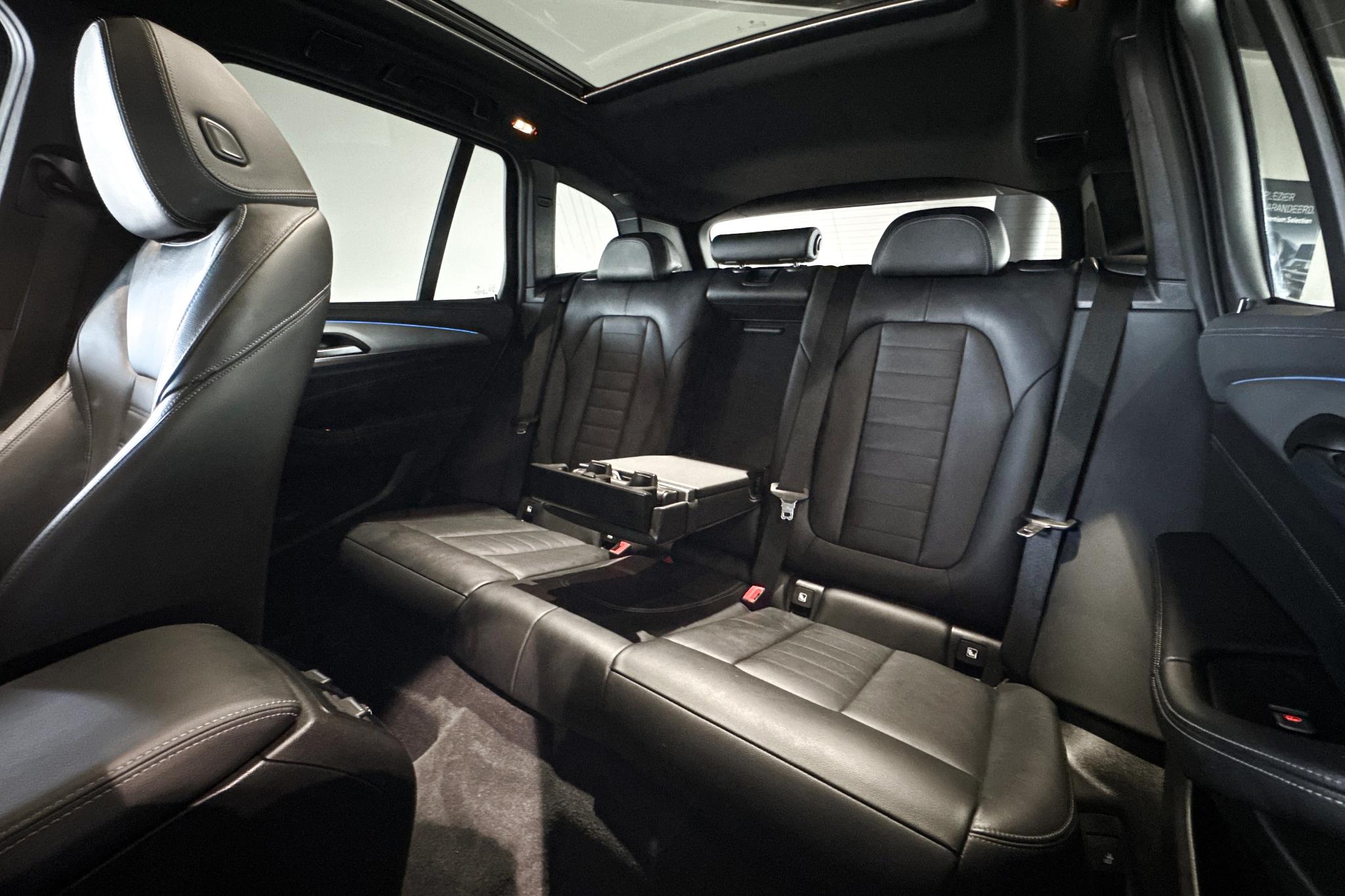 Foto van BMW Ix3
