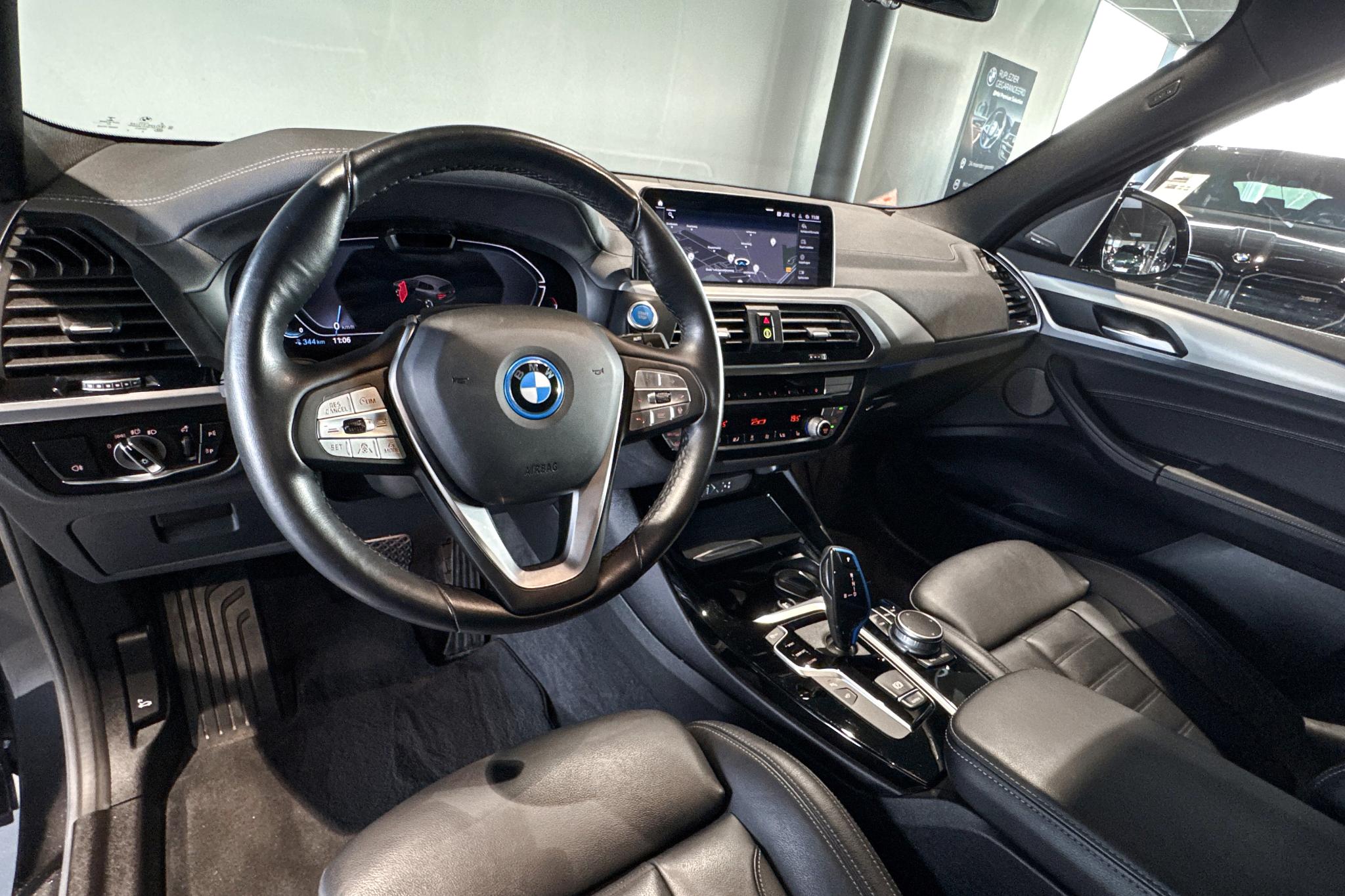 Foto van BMW Ix3