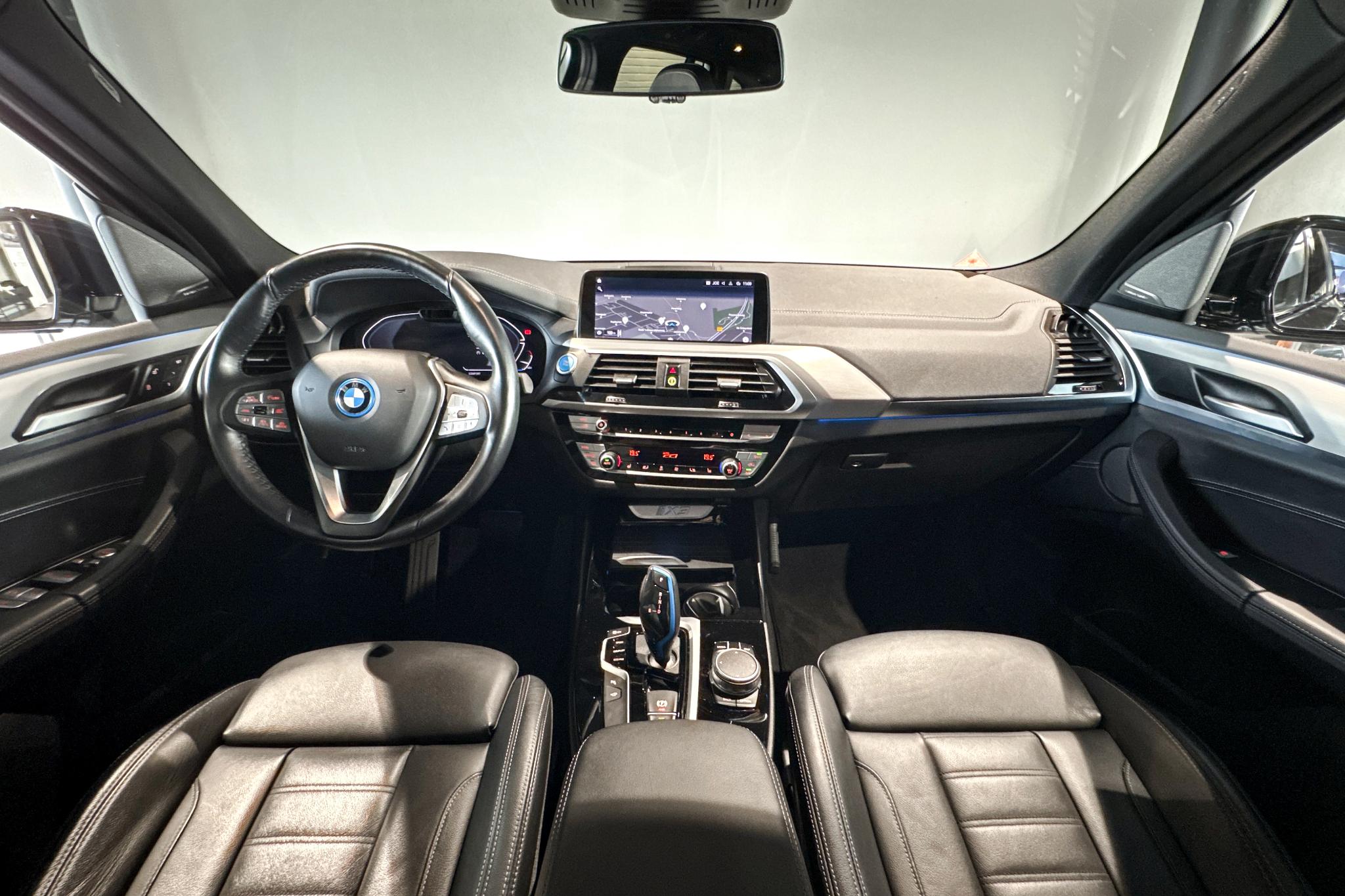 Foto van BMW Ix3