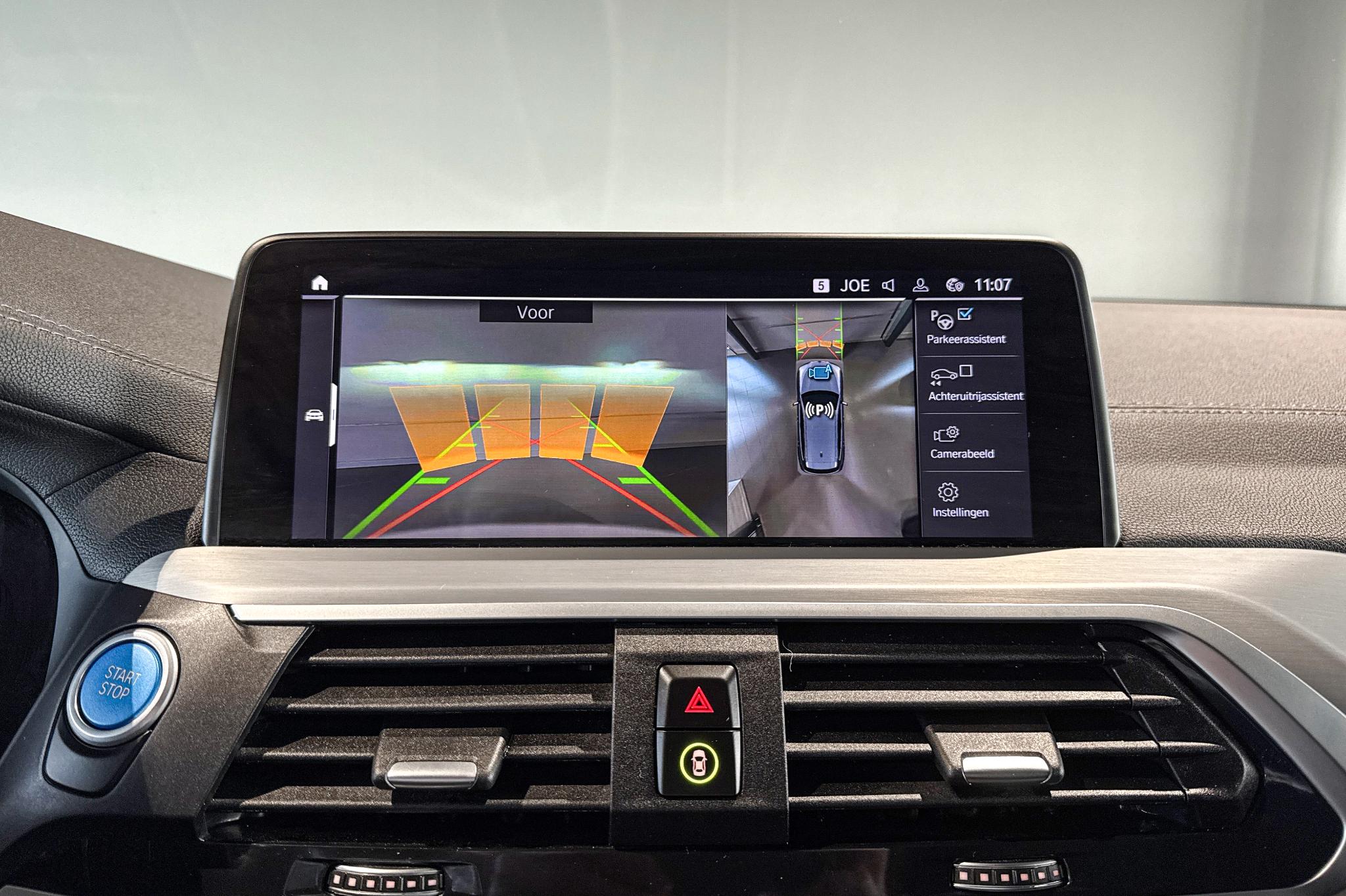 Foto van BMW Ix3