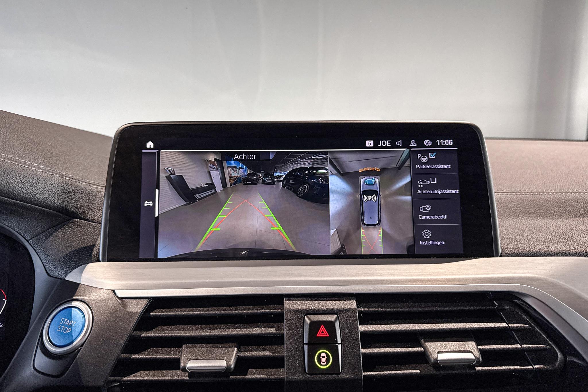 Foto van BMW Ix3