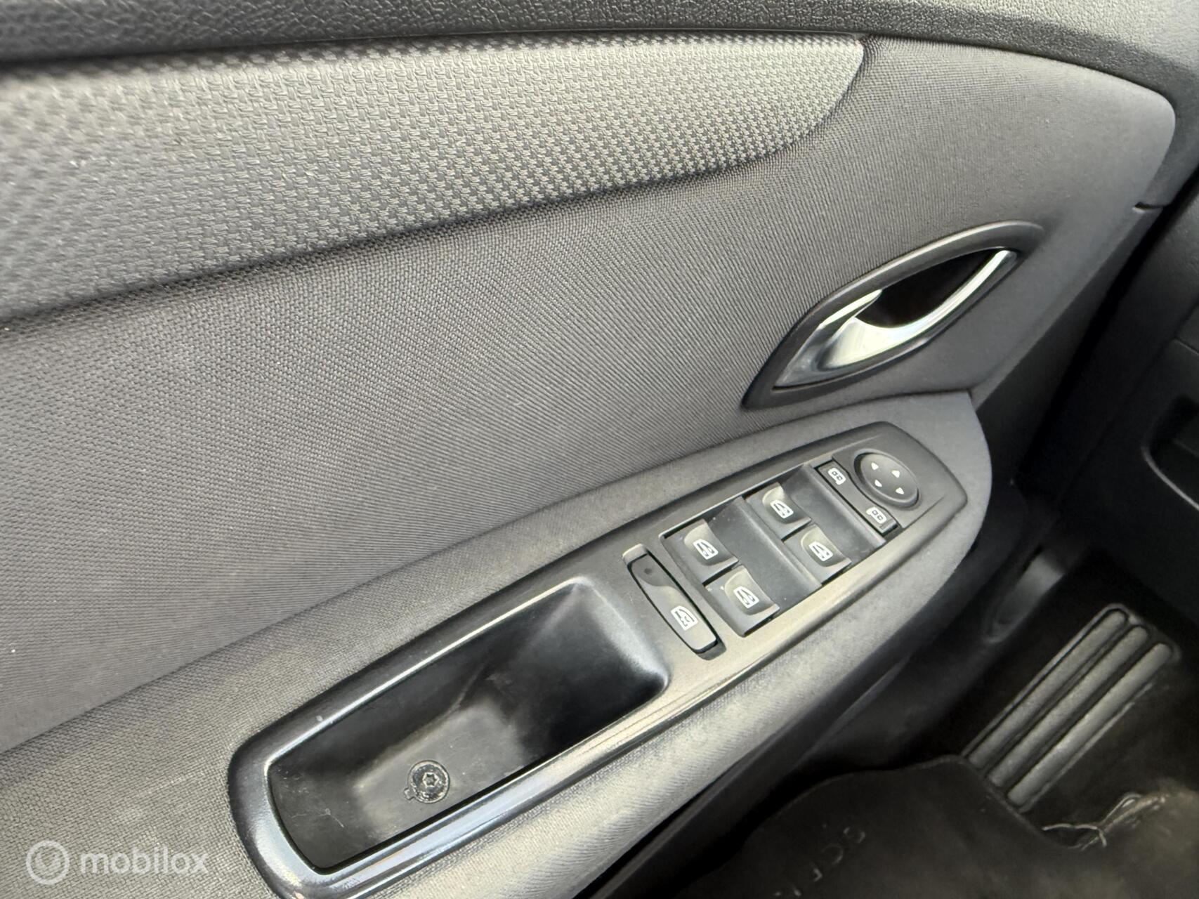Foto van Renault Grand Scenic