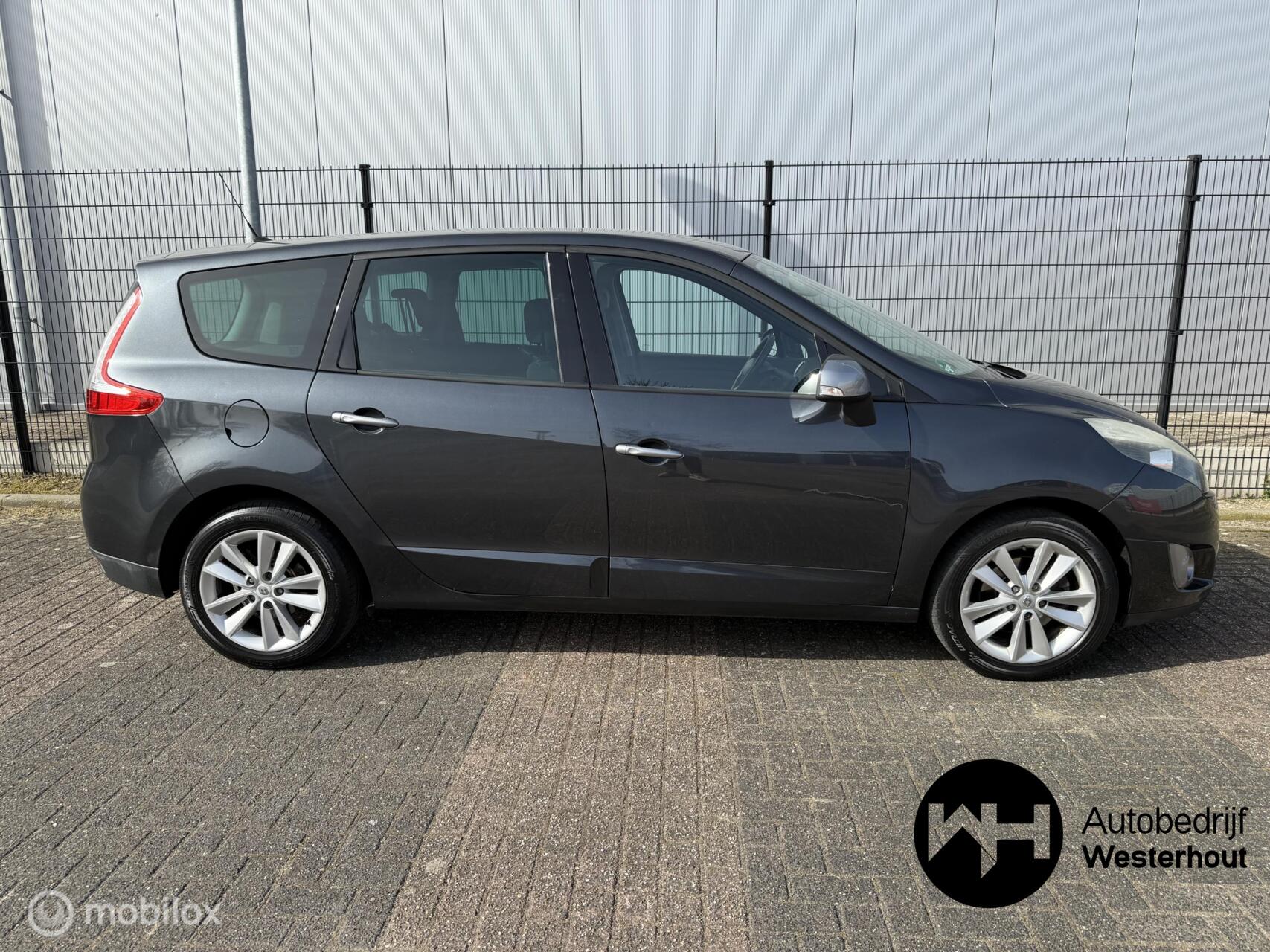 Foto van Renault Grand Scenic