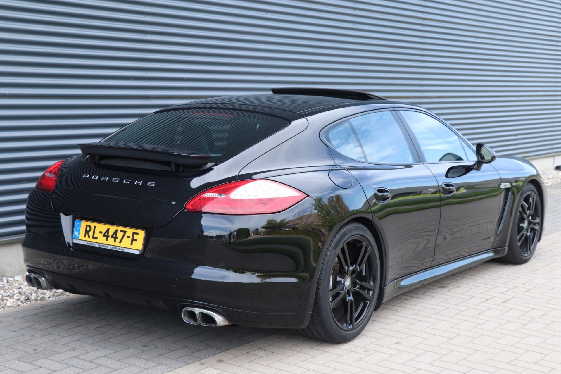 Foto van Porsche Panamera 4s