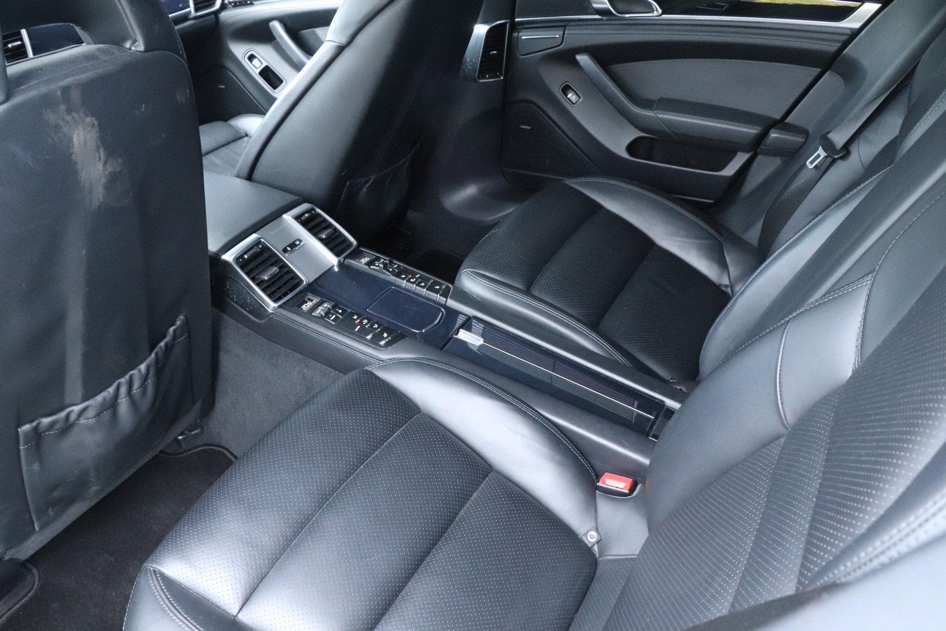 Foto van Porsche Panamera 4s