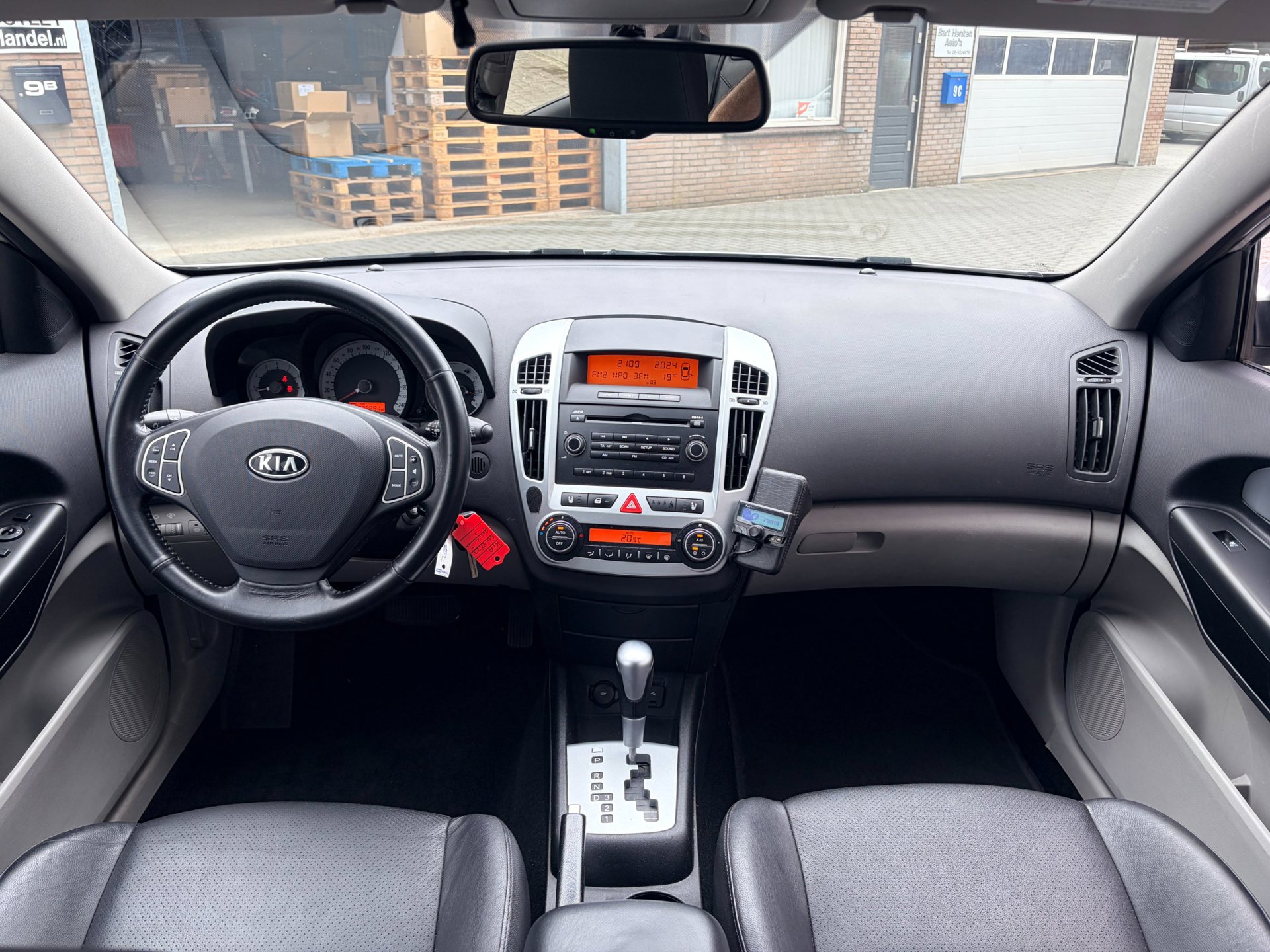 Foto van Kia Cee D
