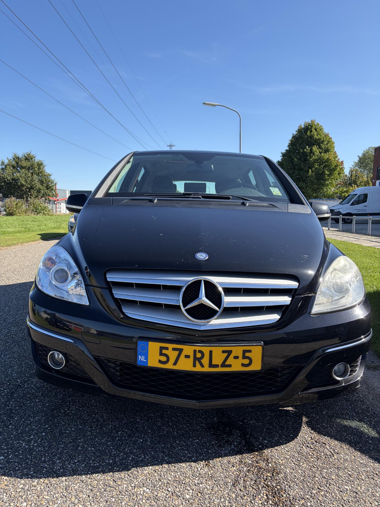 Foto van Mercedes-Benz B 160