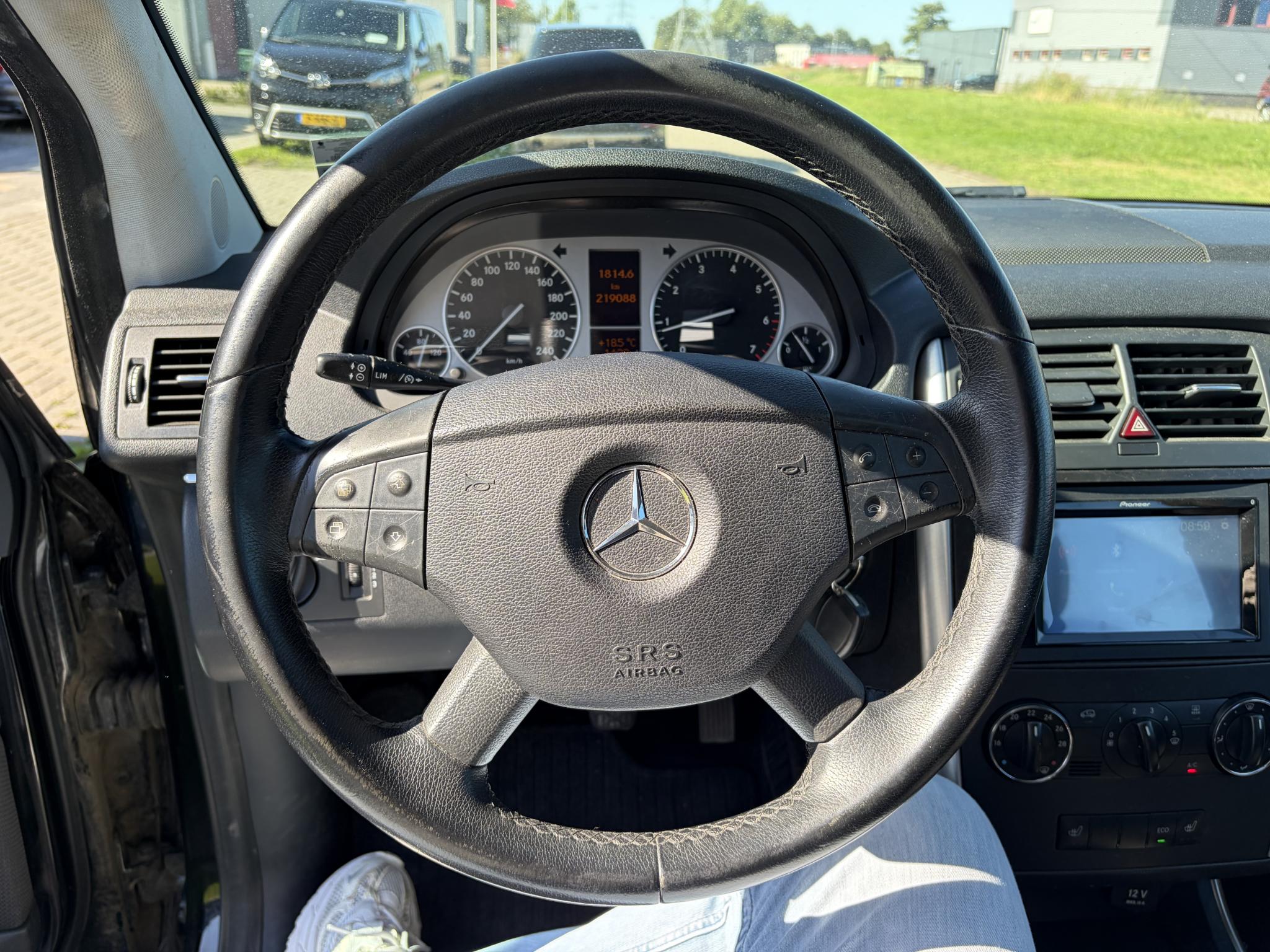 Foto van Mercedes-Benz B 160