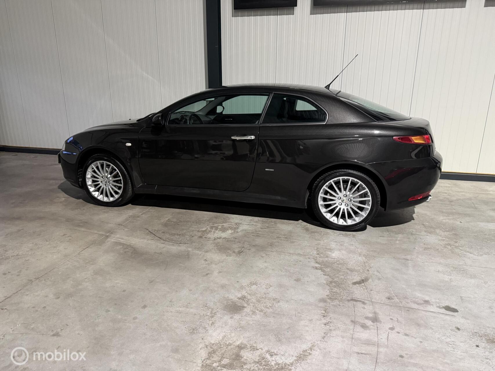 Foto van Alfa Romeo Alfa Romeo GT