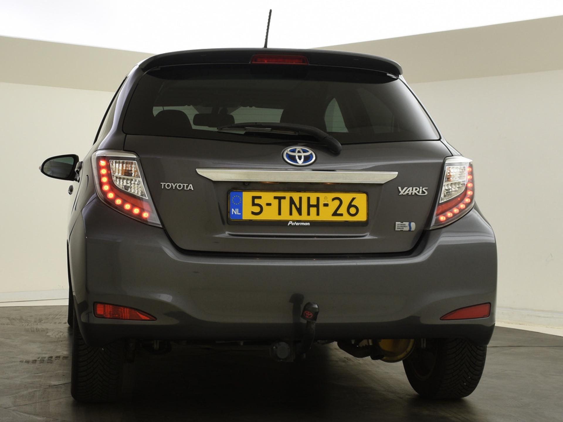 Foto van Toyota Toyota Yaris Hybrid