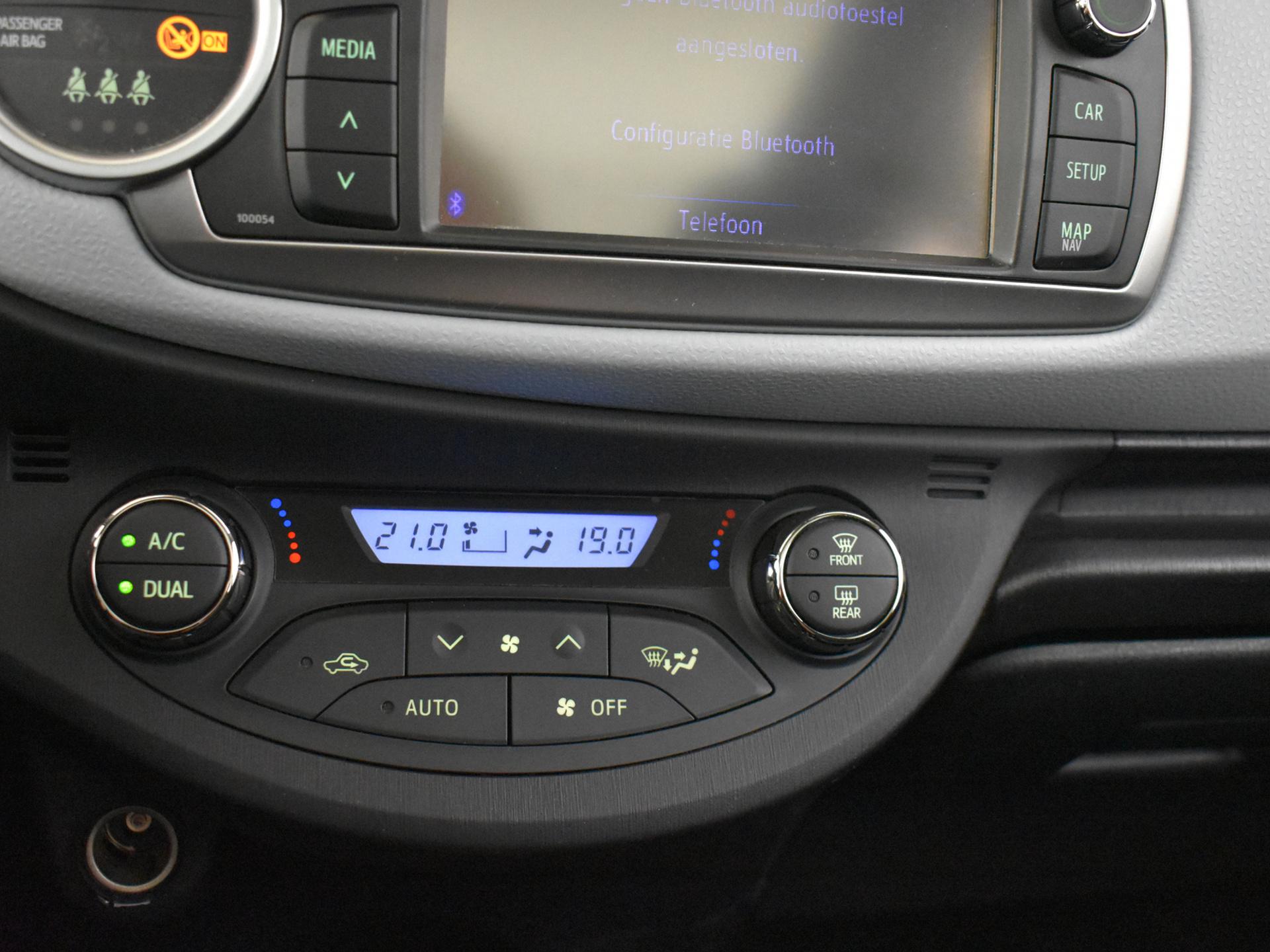 Foto van Toyota Toyota Yaris Hybrid
