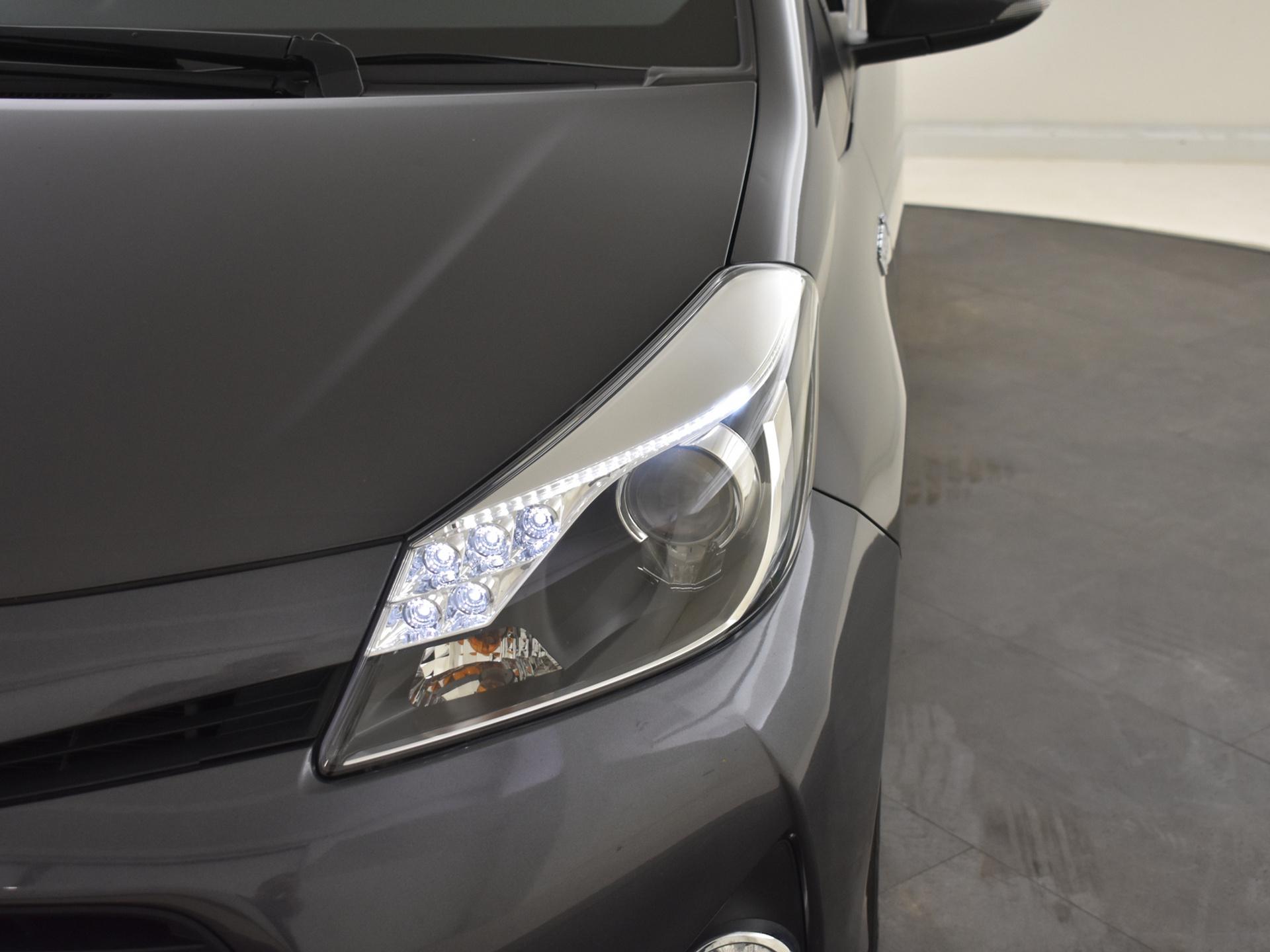 Foto van Toyota Toyota Yaris Hybrid