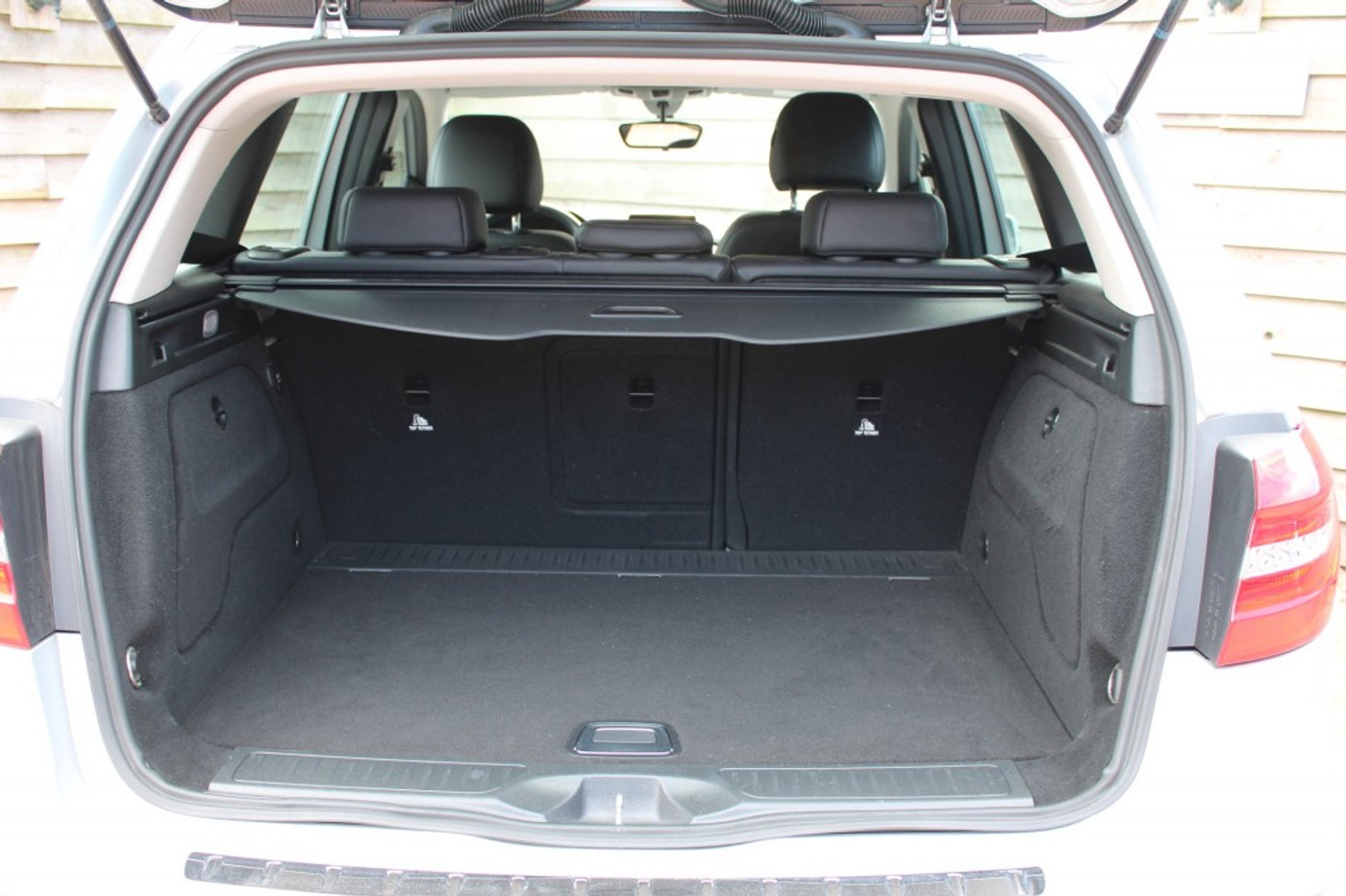 Foto van Mercedes-Benz B 180