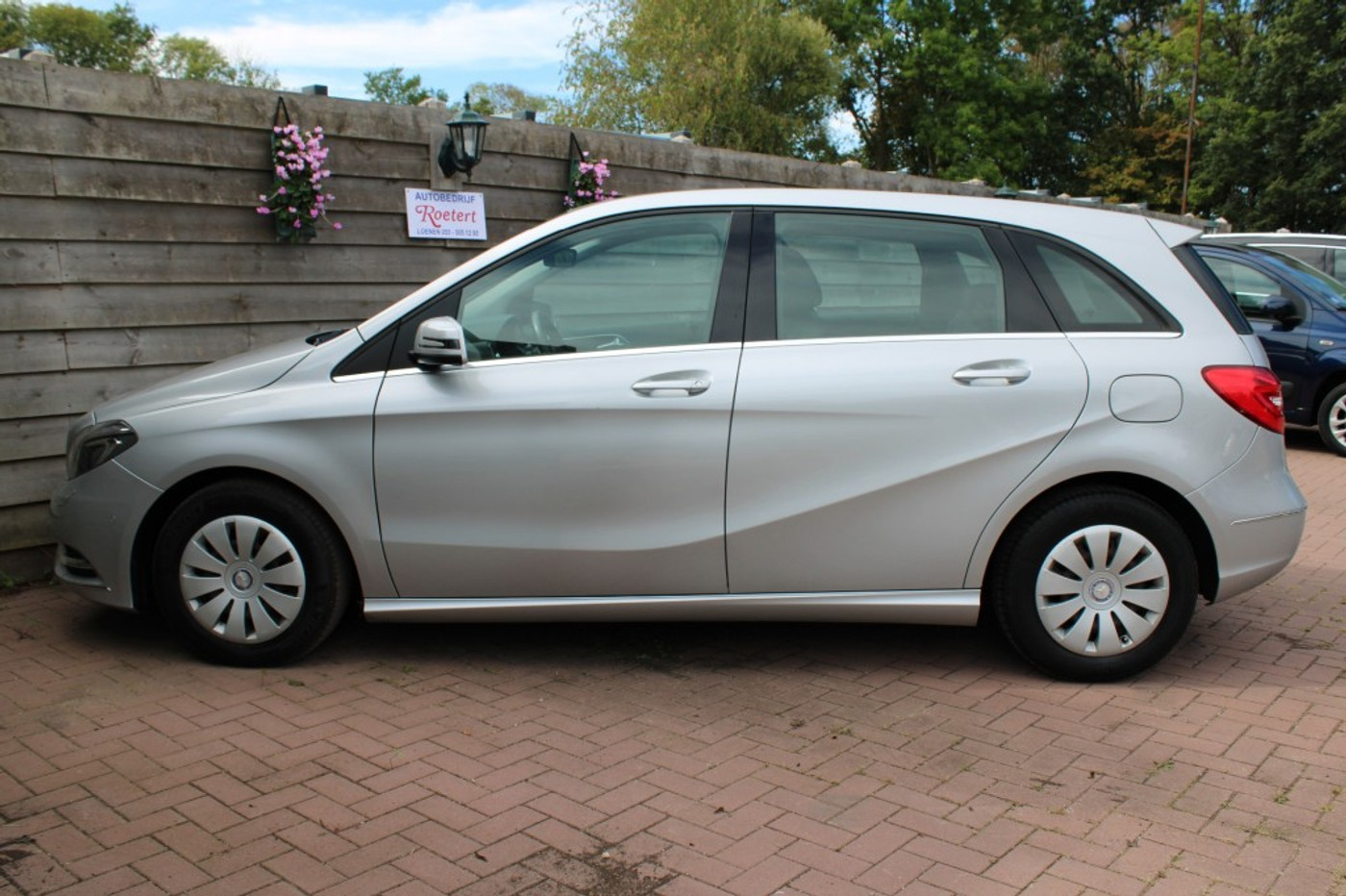 Foto van Mercedes-Benz B 180