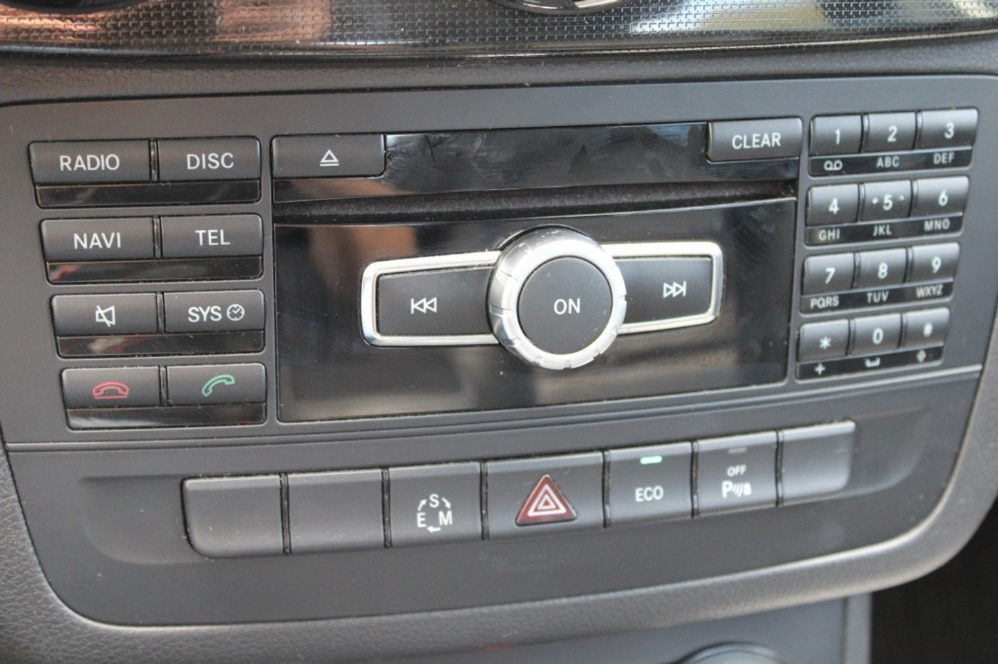Foto van Mercedes-Benz B 180