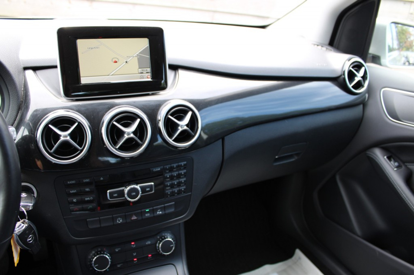 Foto van Mercedes-Benz B 180