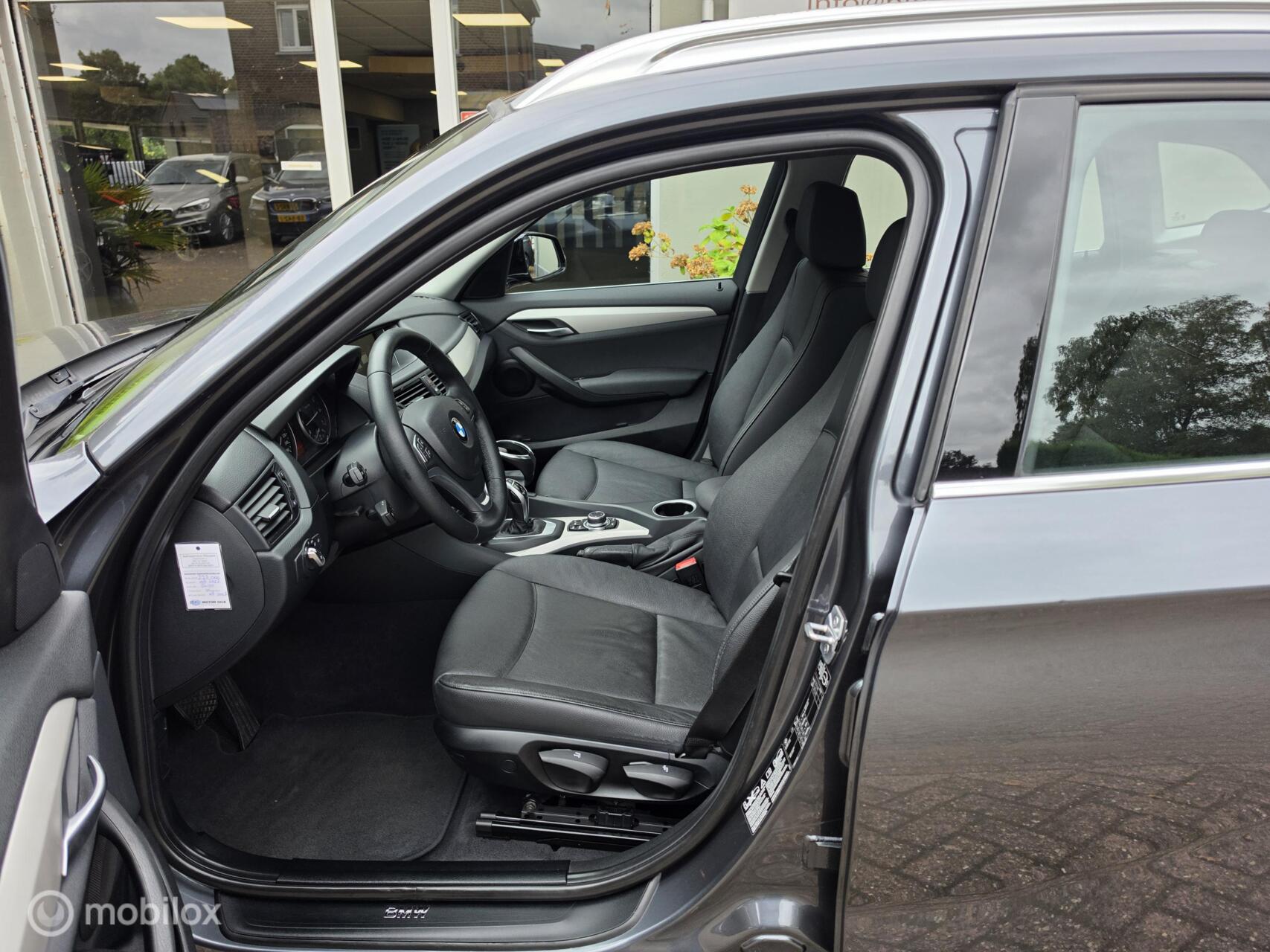 Foto van BMW X1 Xdrive20i