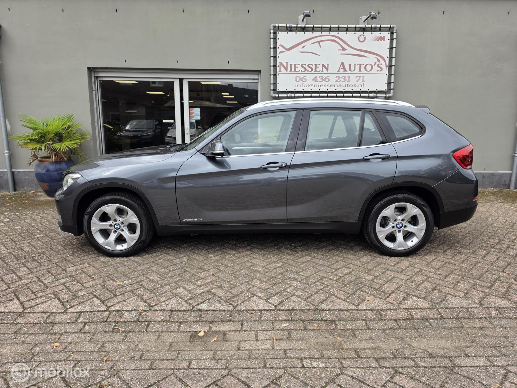 Foto van BMW X1 Xdrive20i