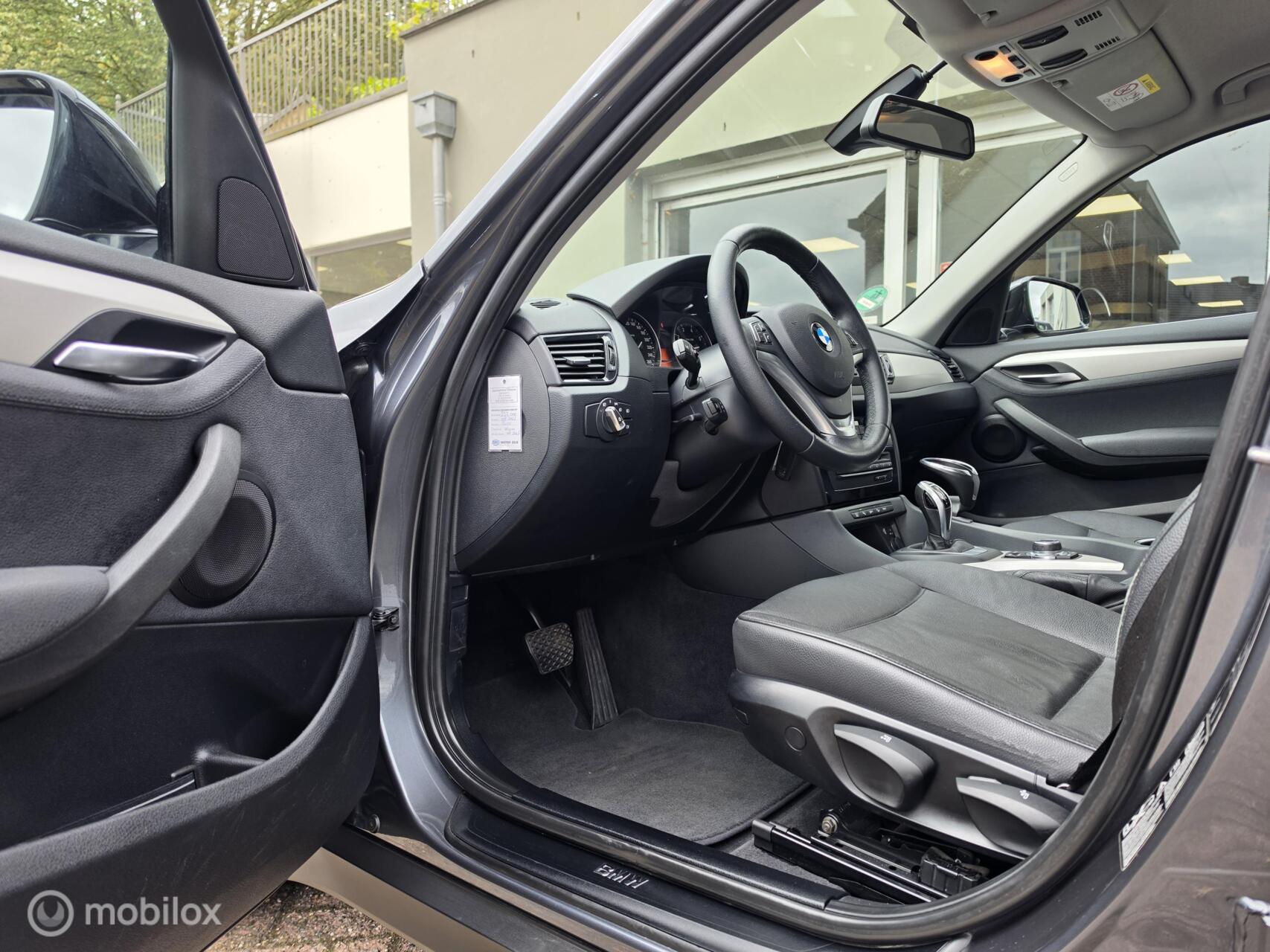 Foto van BMW X1 Xdrive20i