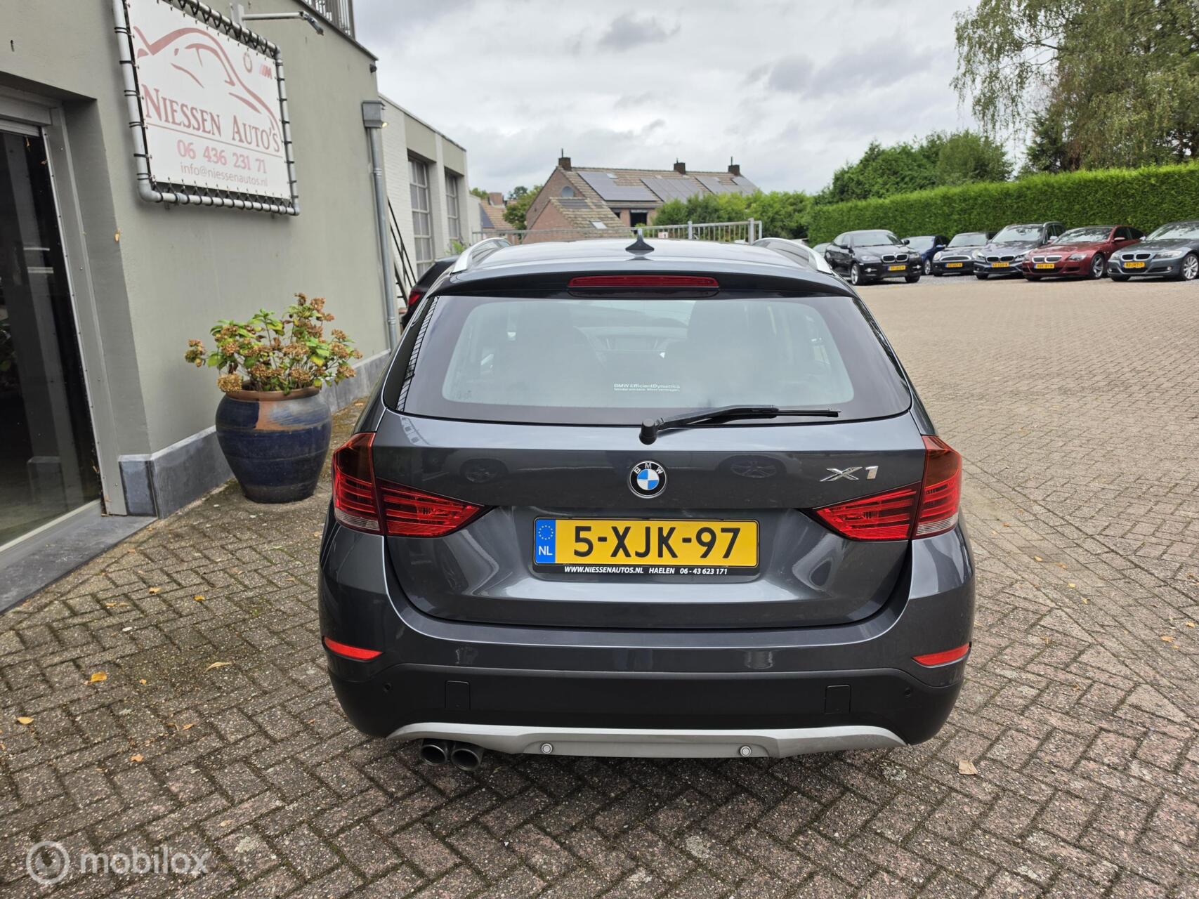 Foto van BMW X1 Xdrive20i