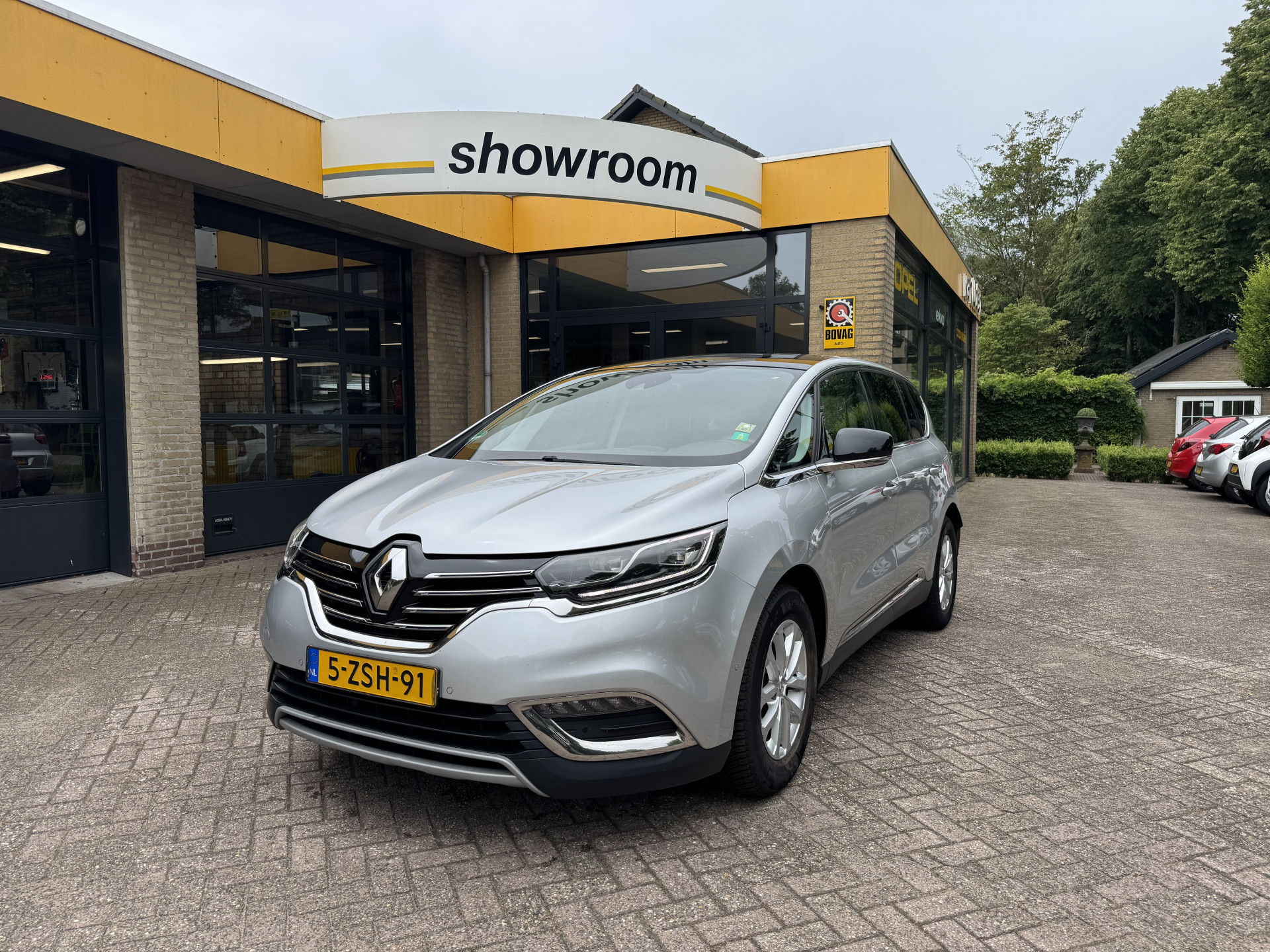 Renault Espace 1.6 dCi Expression 5Pers Climate Control Schuifdak EXCL BPM €8000,- 2015 - voorkant