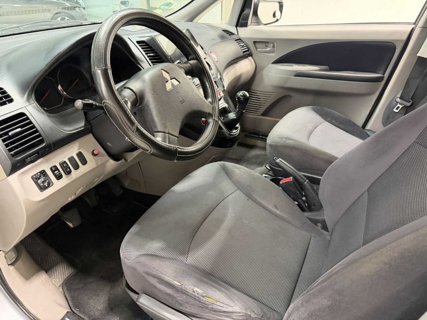 Foto van Mitsubishi Mitsubishi Grandis