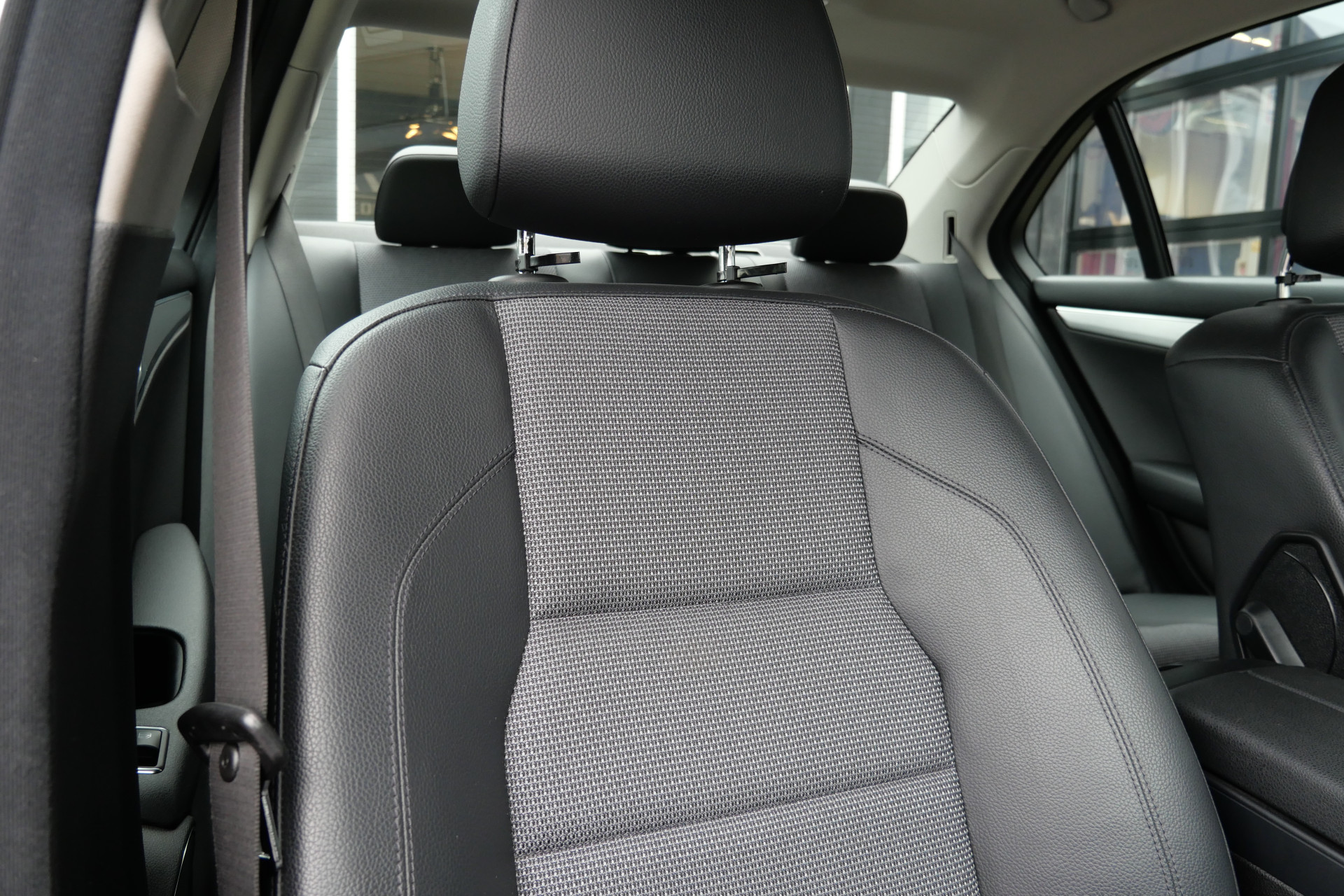 Foto van Mercedes-Benz C 180