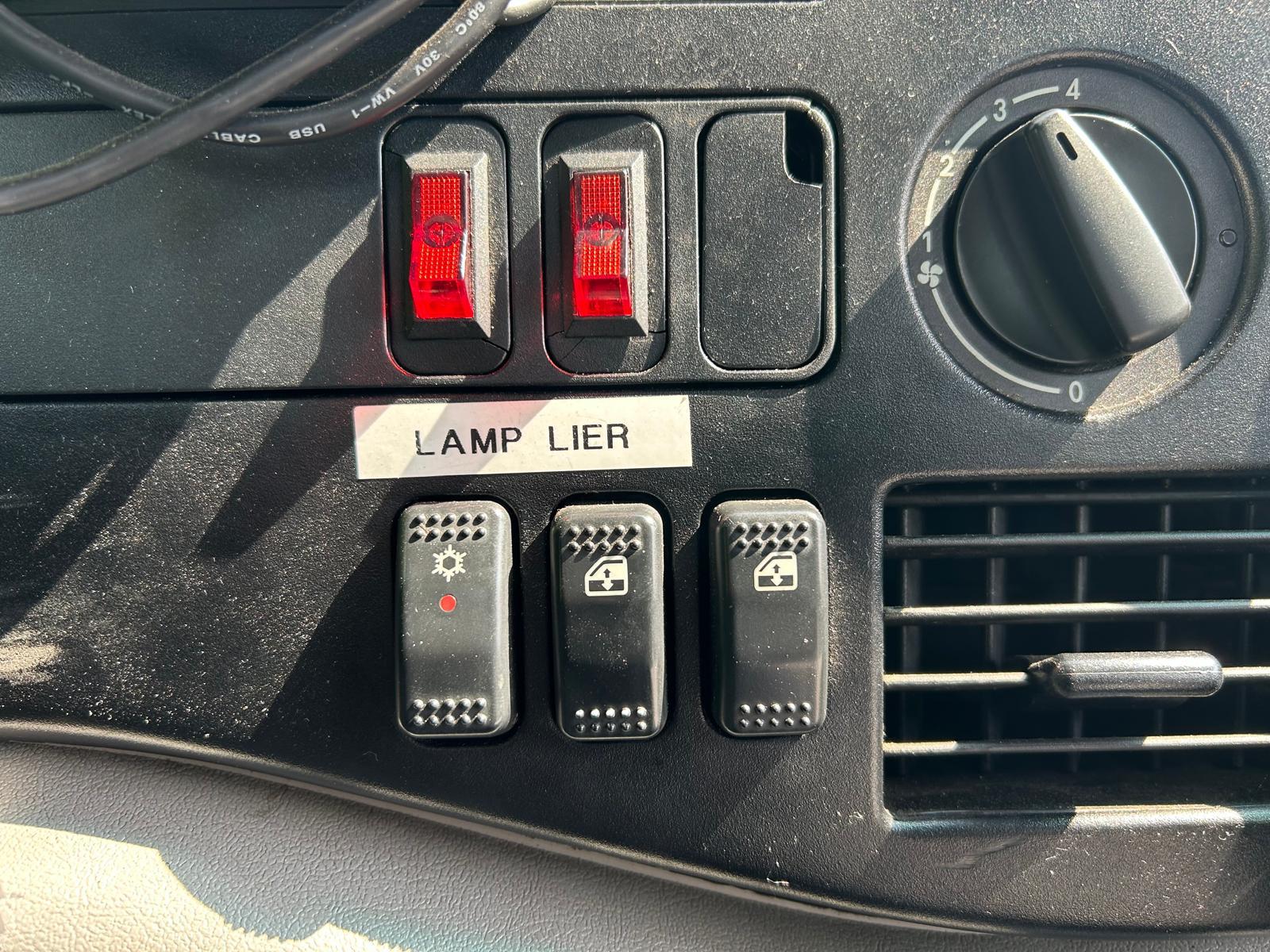 Foto van Volkswagen LT