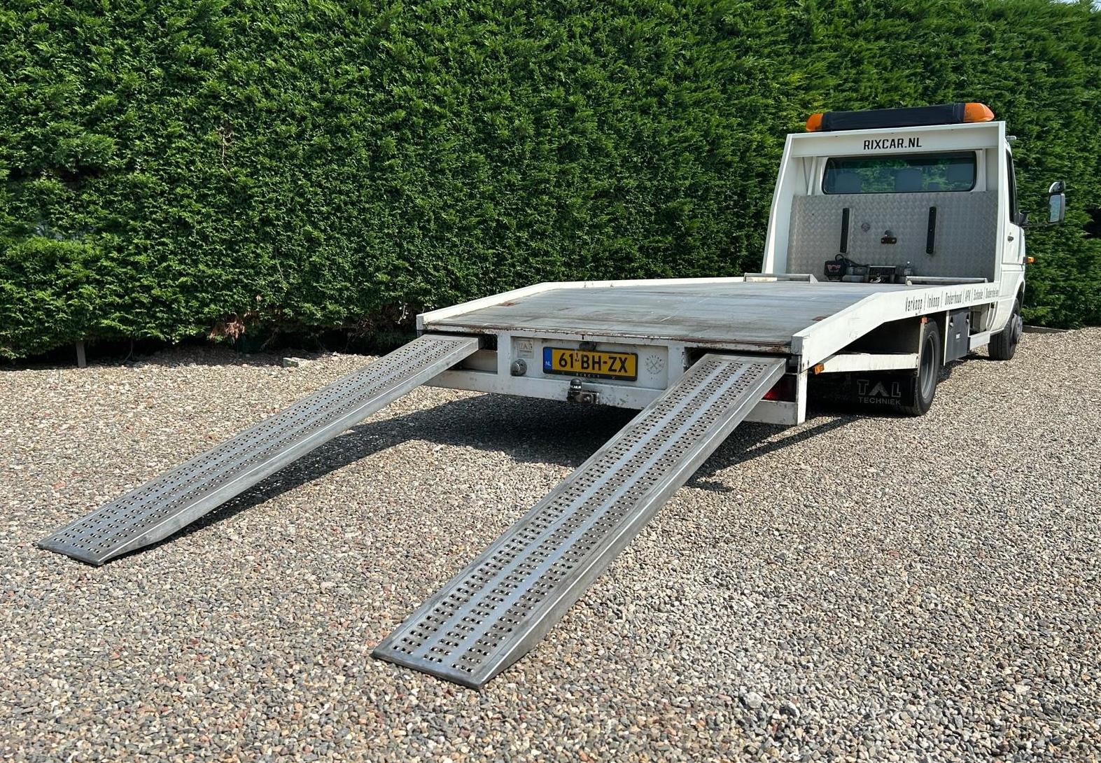 Foto van Volkswagen LT