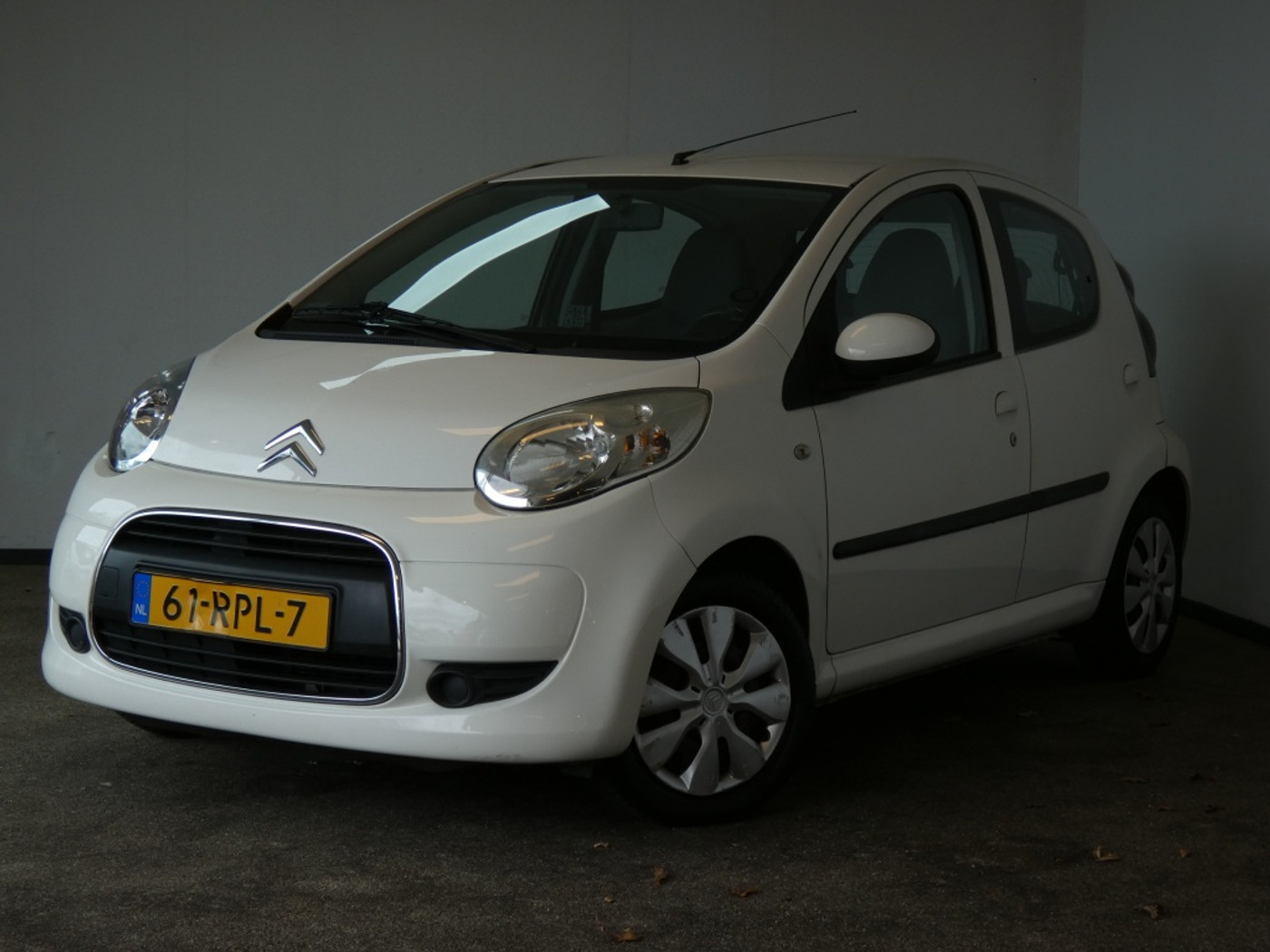 Citroen Citroen C1 1.0-12V Ambiance 2011 - voorkant
