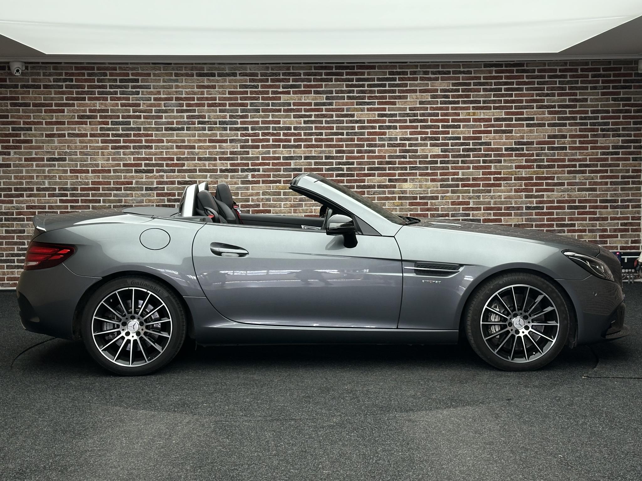 Foto van Mercedes-Benz SLC