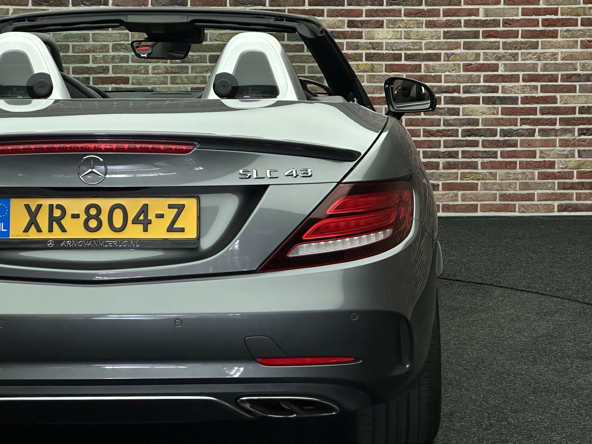 Foto van Mercedes-Benz SLC