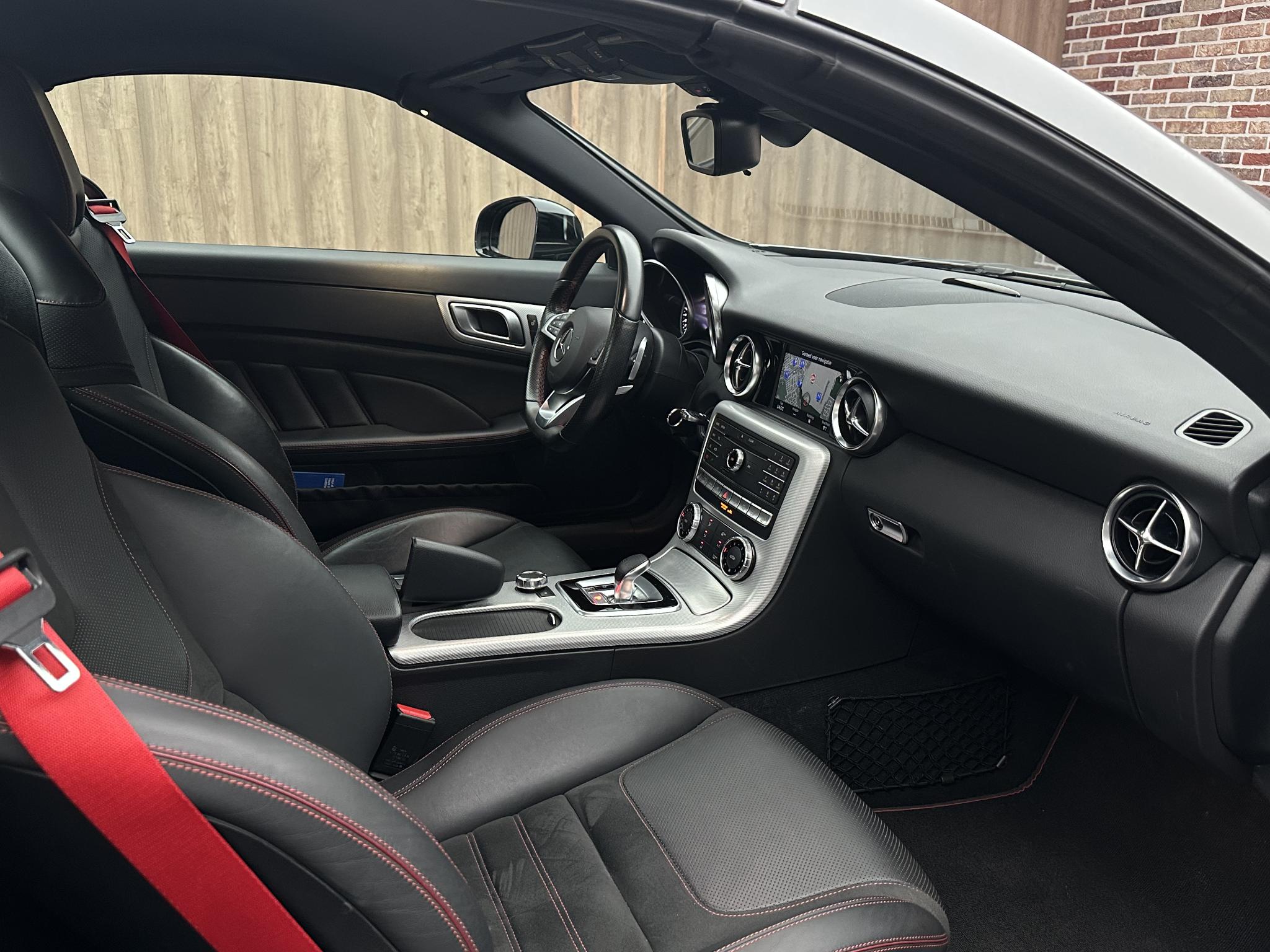 Foto van Mercedes-Benz SLC