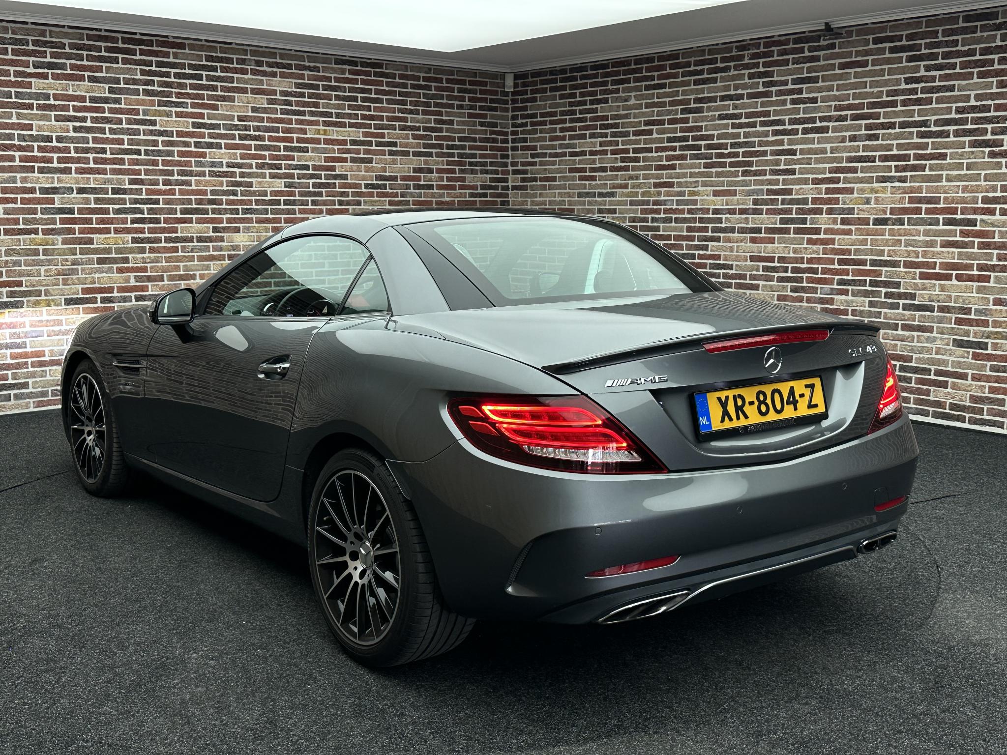 Foto van Mercedes-Benz SLC