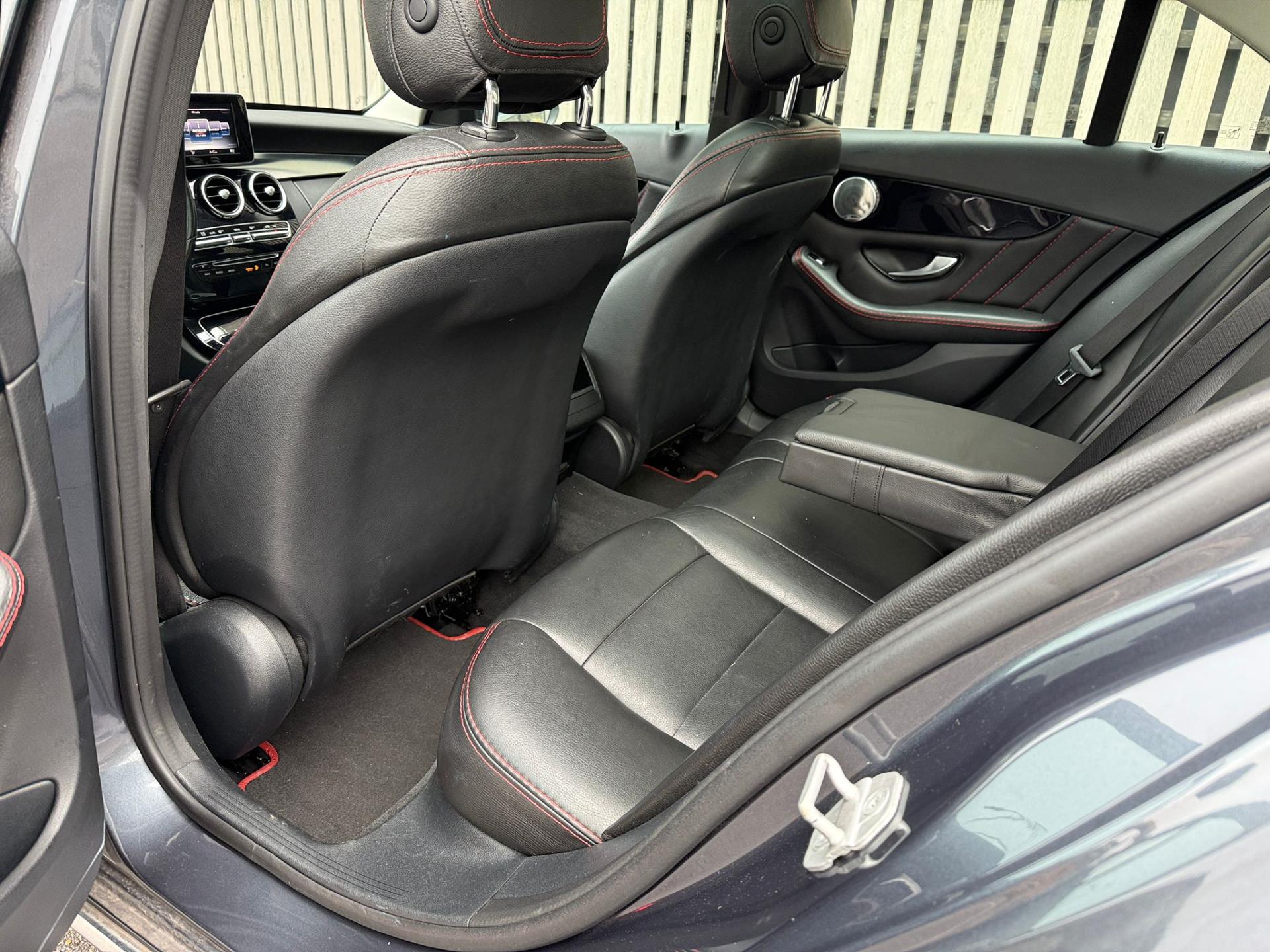 Foto van Mercedes-Benz C 180