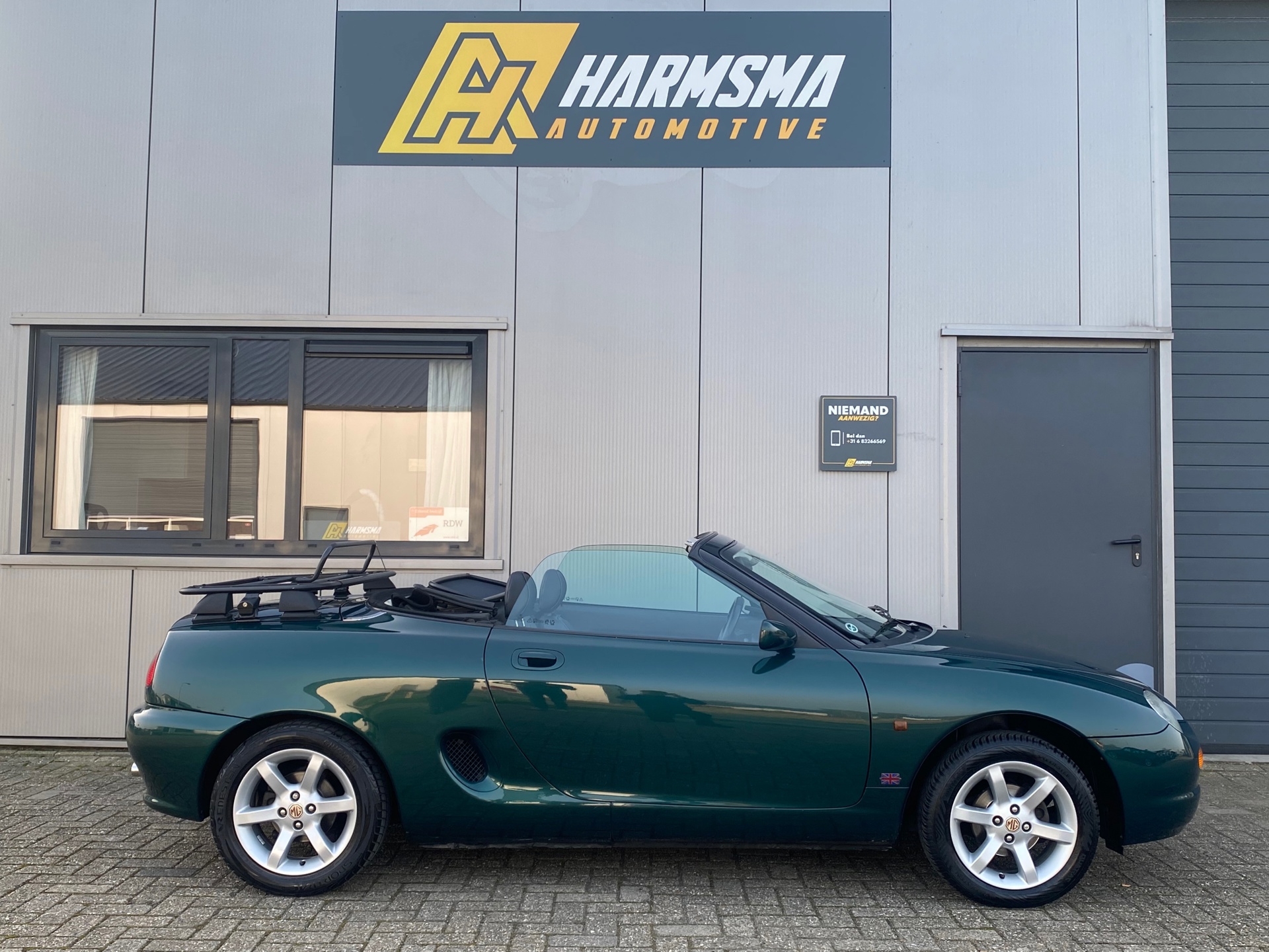 Foto van MG MGF