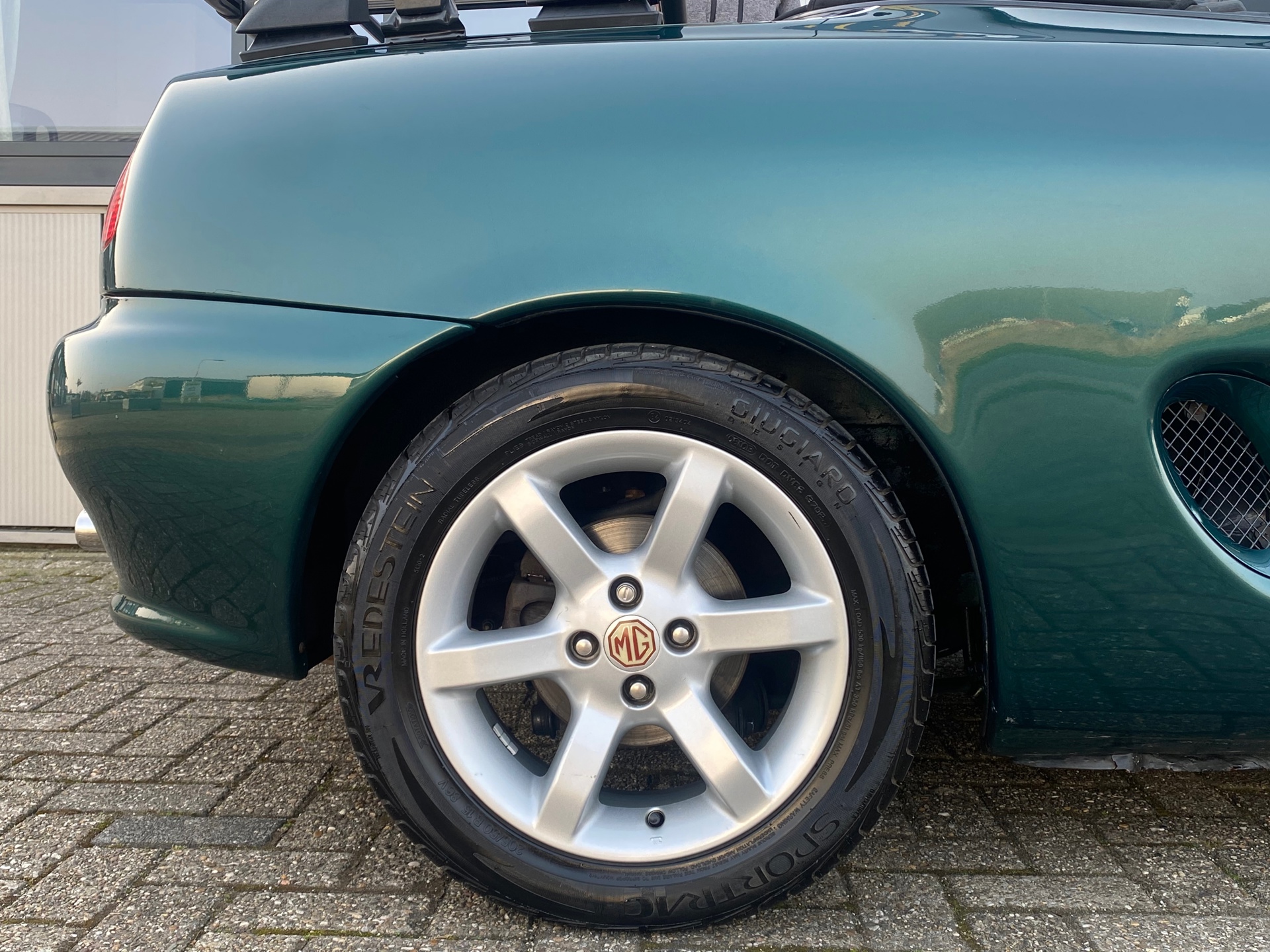 Foto van MG MGF